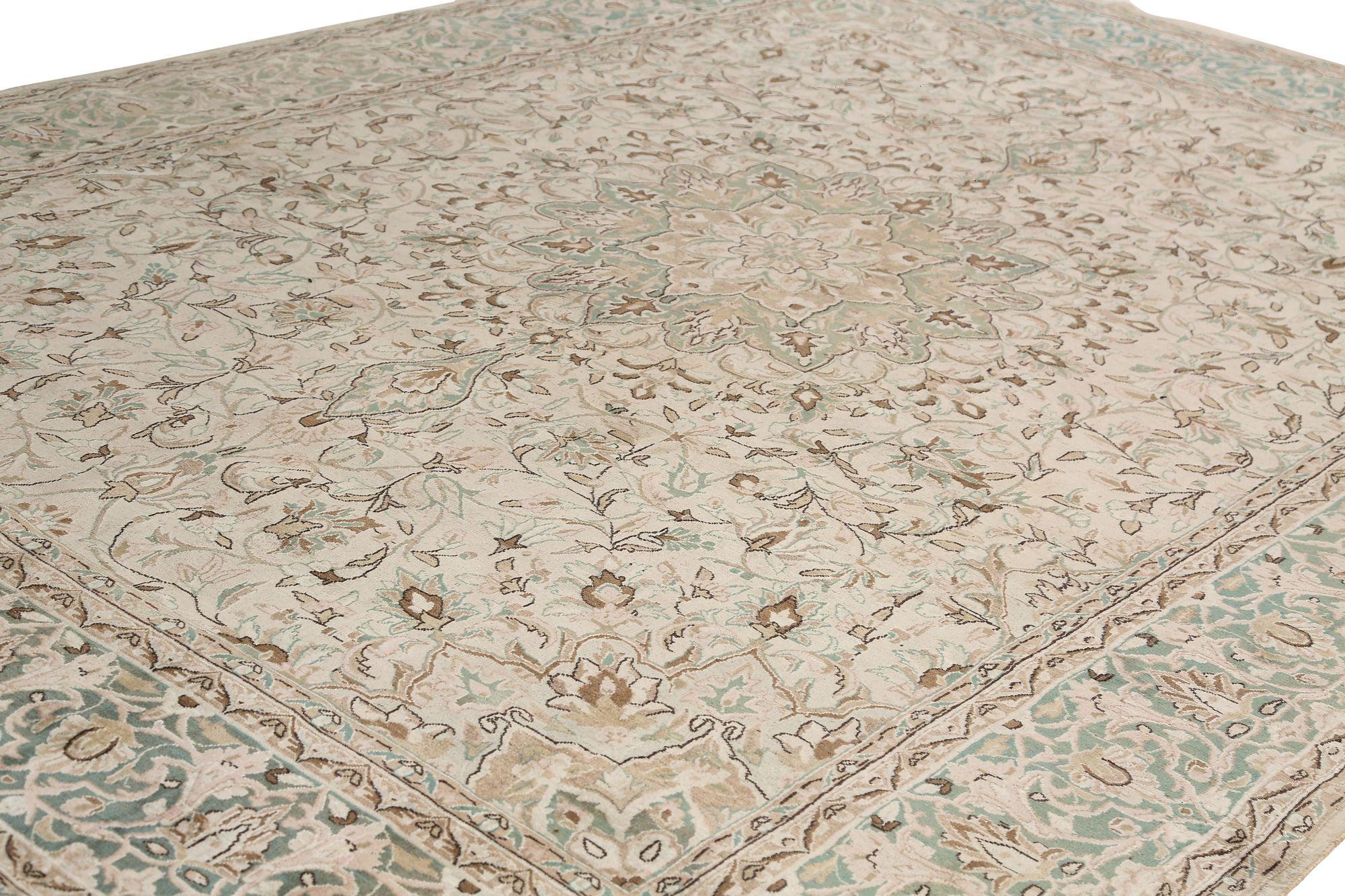 Persische Kerman Bereich Teppiche - Wolle Grün Elfenbein Design - 97193 im Zustand „Hervorragend“ im Angebot in Dallas, TX