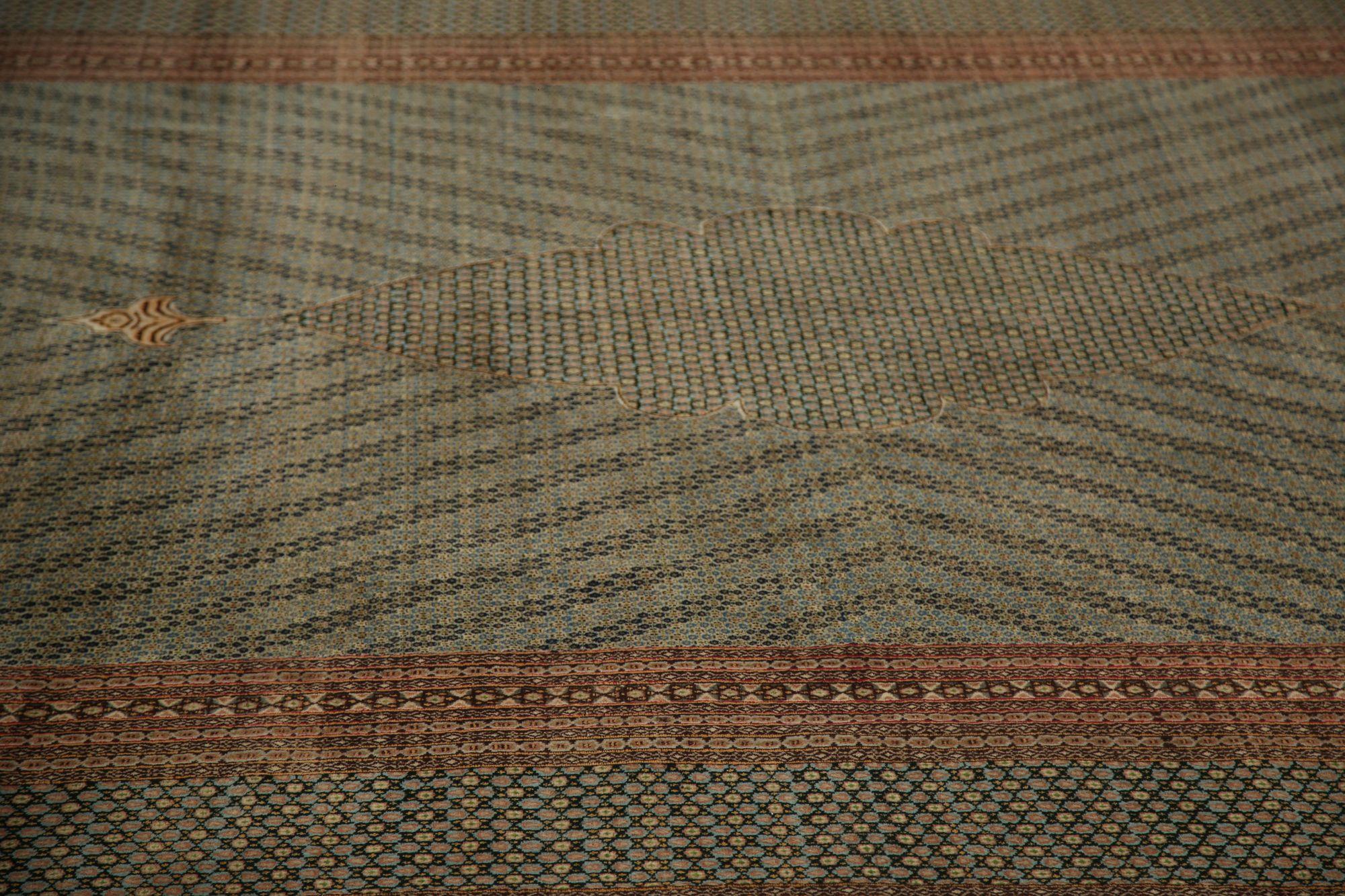 Persische Kerman-Teppiche - Wolle in elfenbeinfarbenem Design - 97198 (20. Jahrhundert) im Angebot