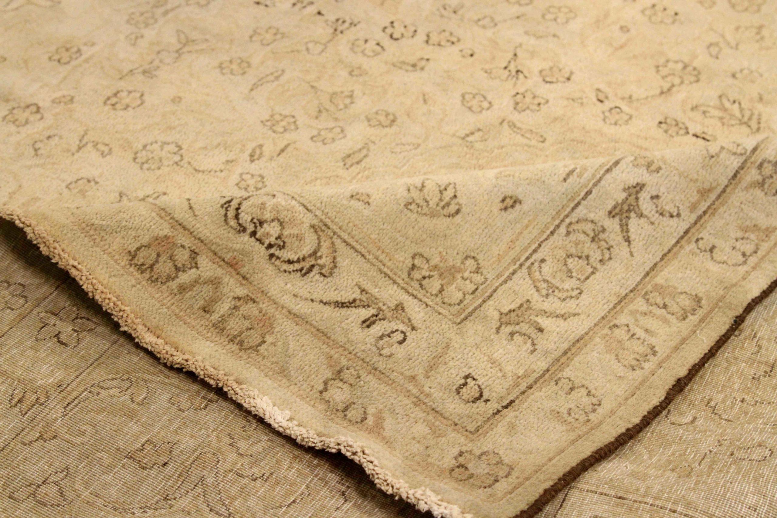 Persischer Kerman Over Size-Teppich Circa 1880 - Wolle Elfenbein Design - 76046 im Zustand „Hervorragend“ im Angebot in Dallas, TX
