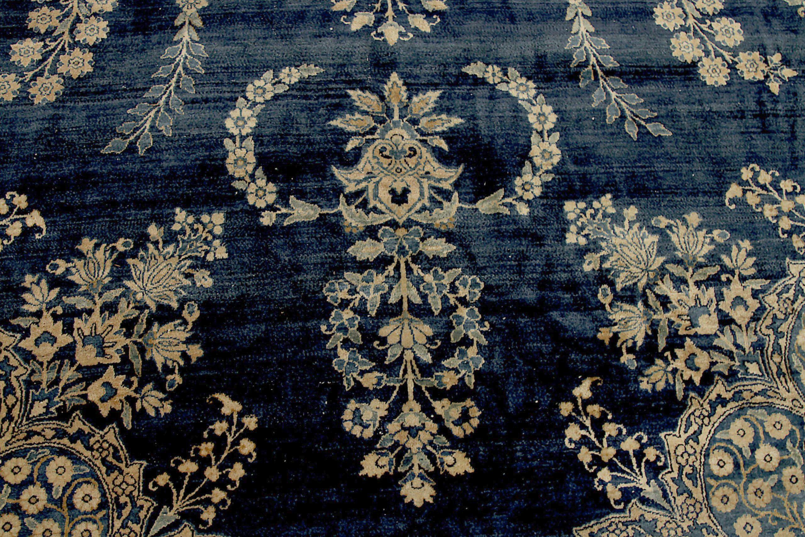 XX secolo Tappeto persiano Kerman Over Size Circa 1880 - Lana Avorio Blu Navy Taupe - 92122 in vendita