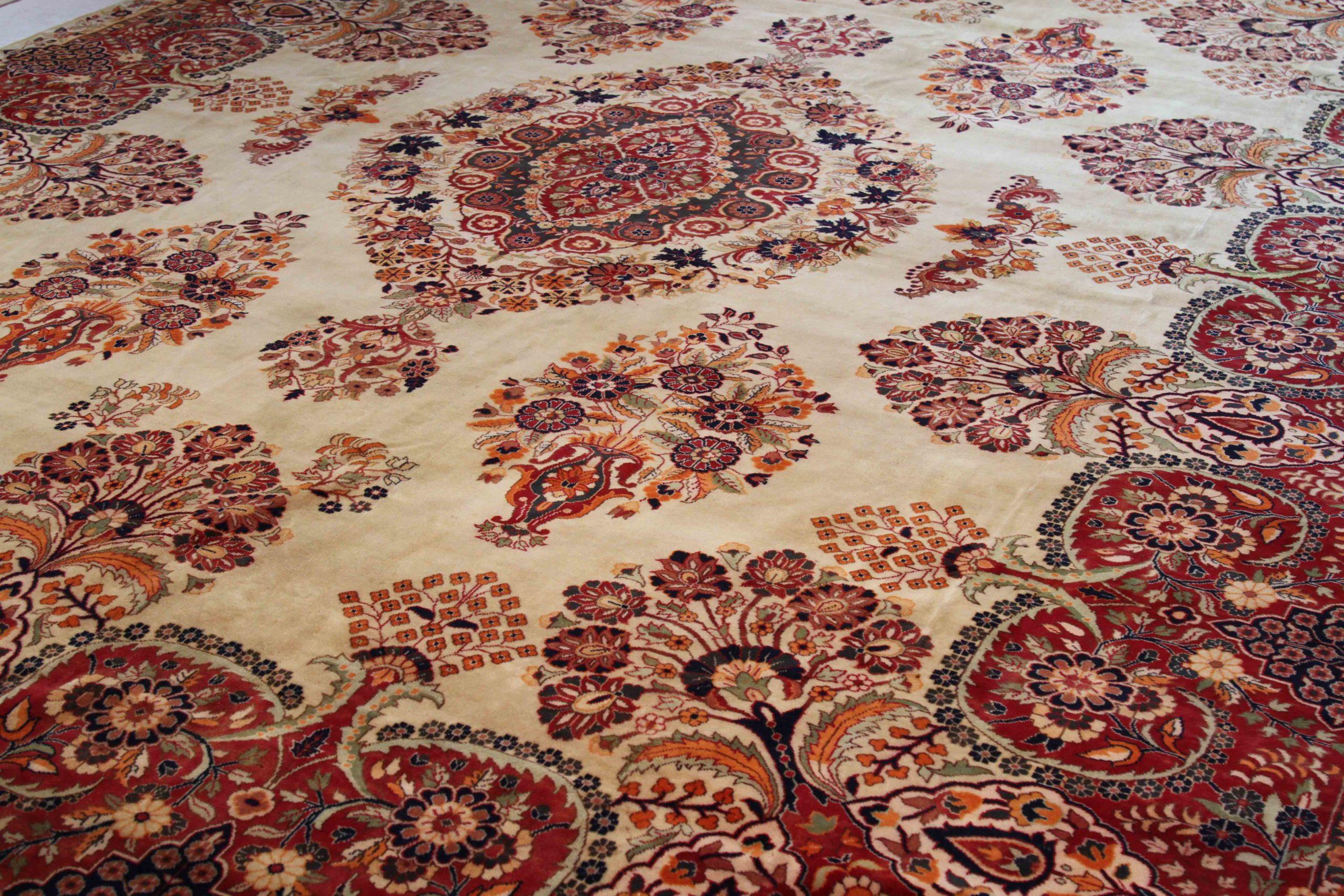 Asiatico Tappeto persiano Kerman Over Size Circa 1940 - Lana Blu Avorio Rosso 70604 in vendita