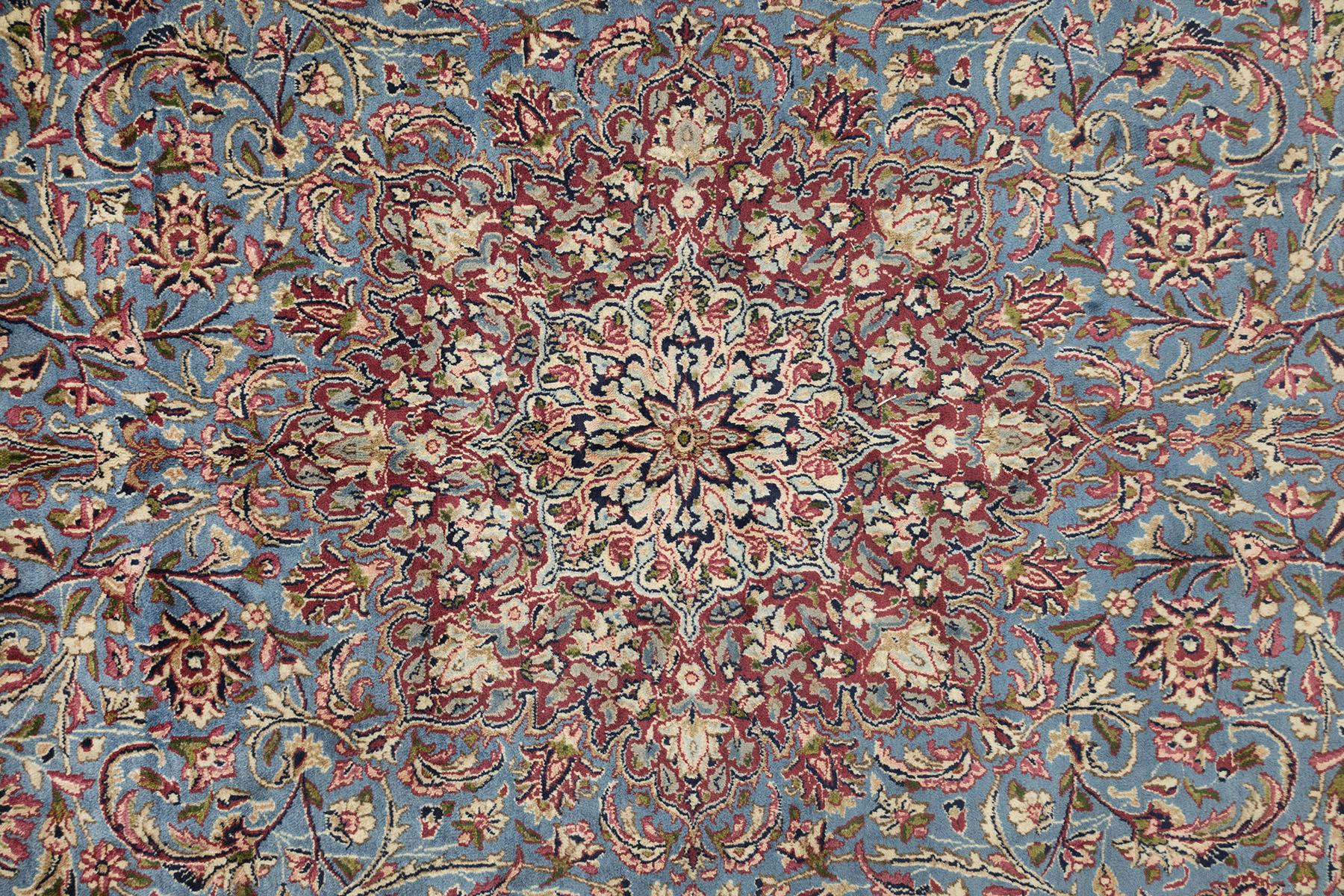 Persischer Kerman Teppich, handgeknüpft, 14.6x9.8 - Hellblau, Rot & Elfenbein im Angebot 1