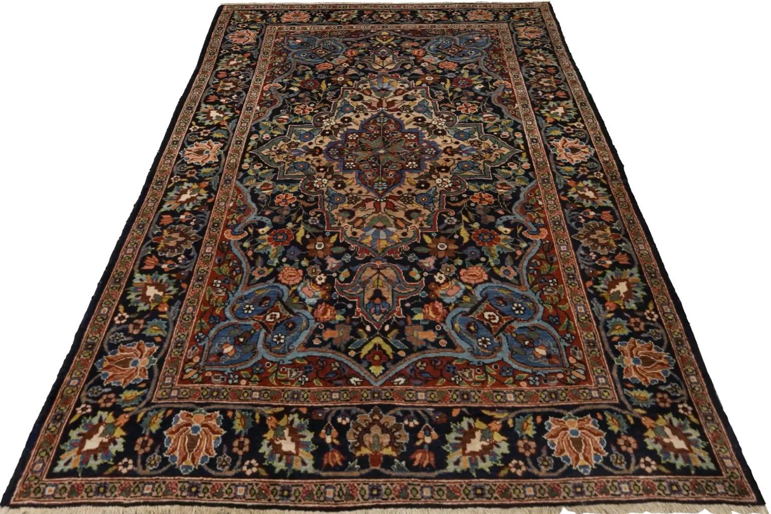 Hand-Woven Persian Kermanshah Small Rug Circa 1910 - Blue Ivory Navy Blue Red For Sale