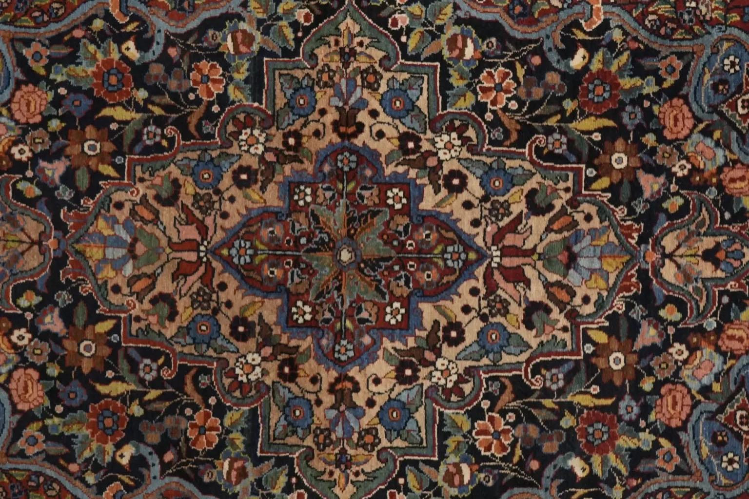 Wool Persian Kermanshah Small Rug Circa 1910 - Blue Ivory Navy Blue Red For Sale