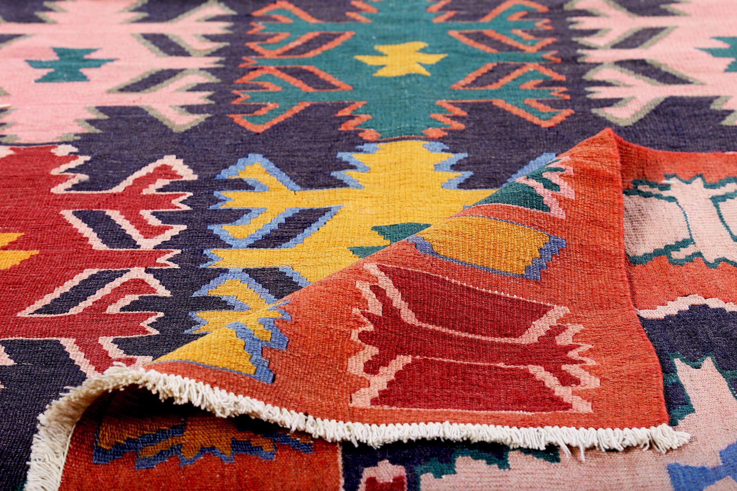 Persische Kelim-Teppiche Circa 1910 - Wolle Schwarz Grün Rosa Design - 89321 (20. Jahrhundert) im Angebot