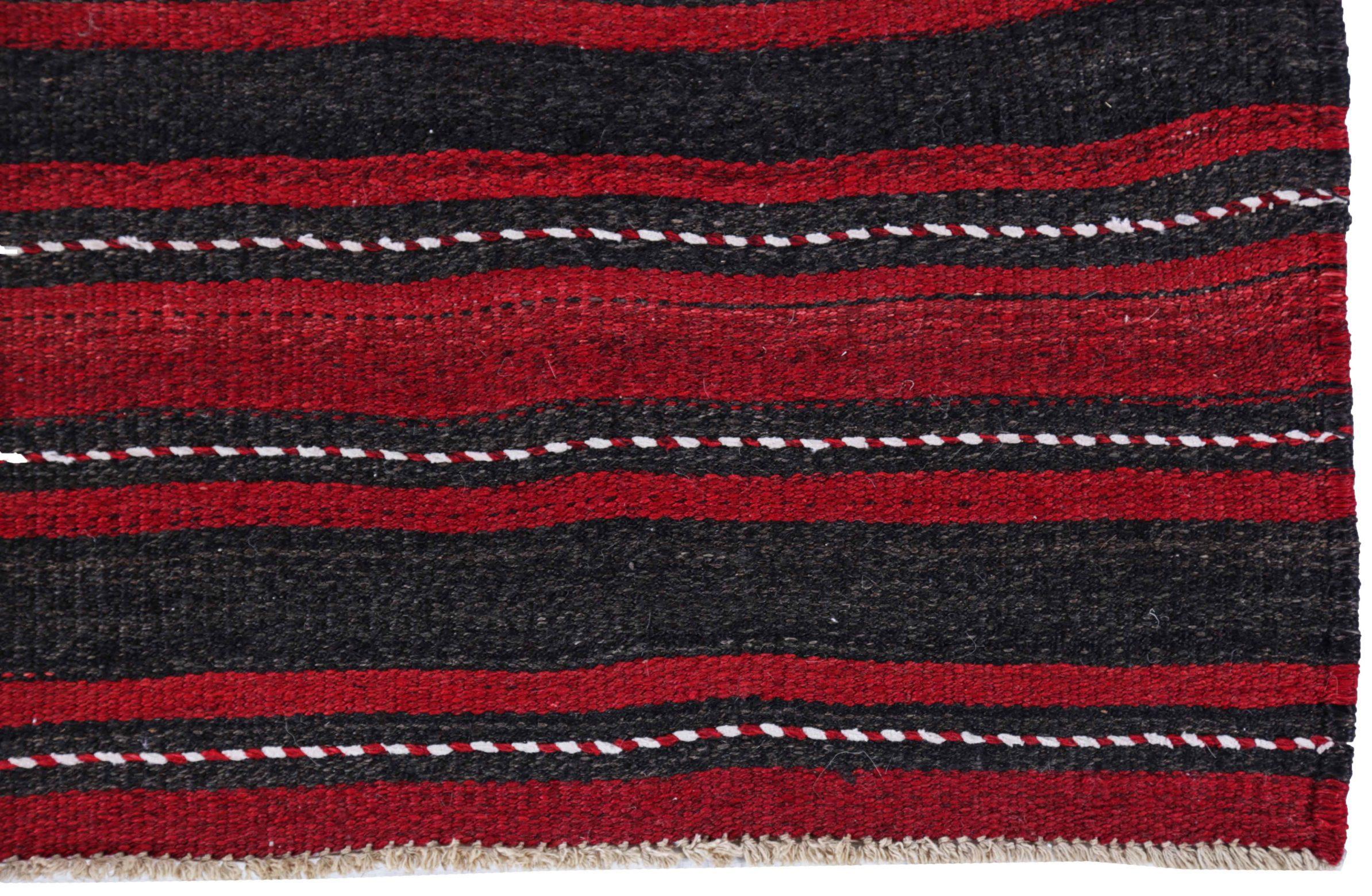 Persische Kelim-Teppiche um 1910 - Wolle Schwarz Rot Design - 91491 im Zustand „Hervorragend“ im Angebot in Dallas, TX