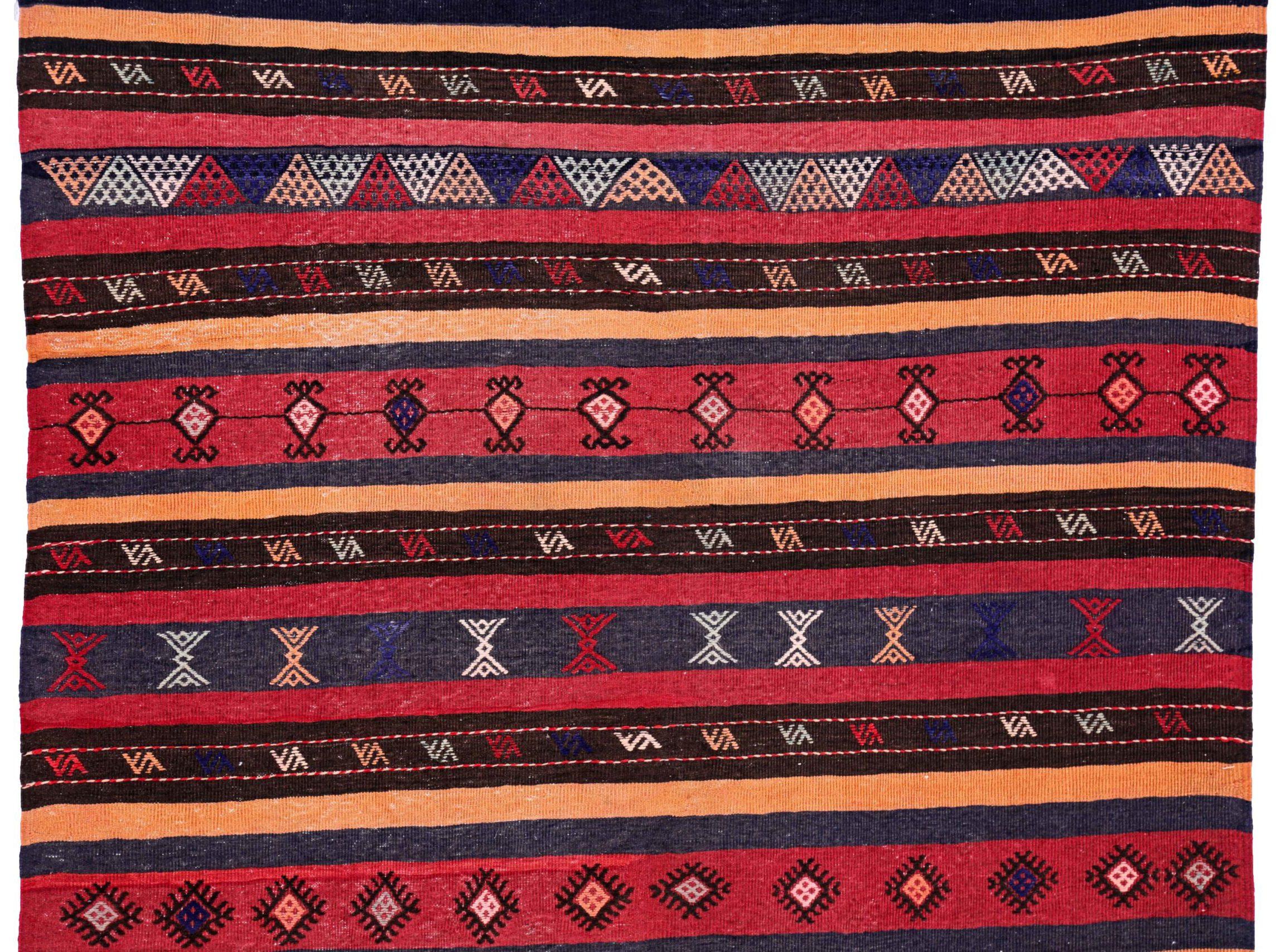 20ième siècle Tapis persans Kilim datant d'environ 1910 - Design en laine bleu rose rouge jaune - 91385 en vente