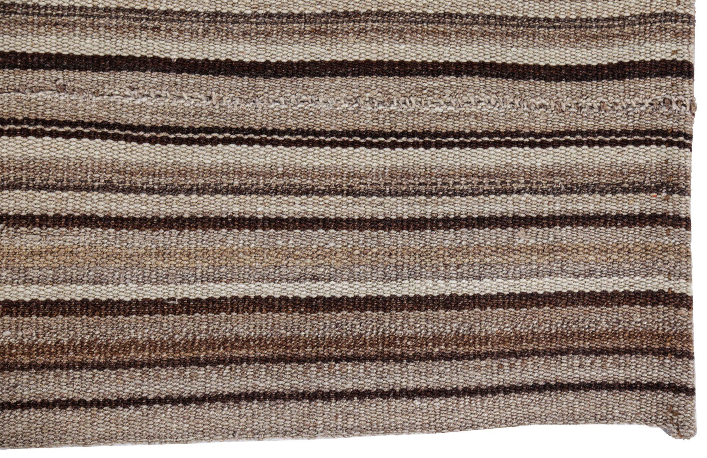 Persische Kilim Teppiche Circa 1910 - Wolle Braun Elfenbein Taupe Design - 91421 (20. Jahrhundert) im Angebot