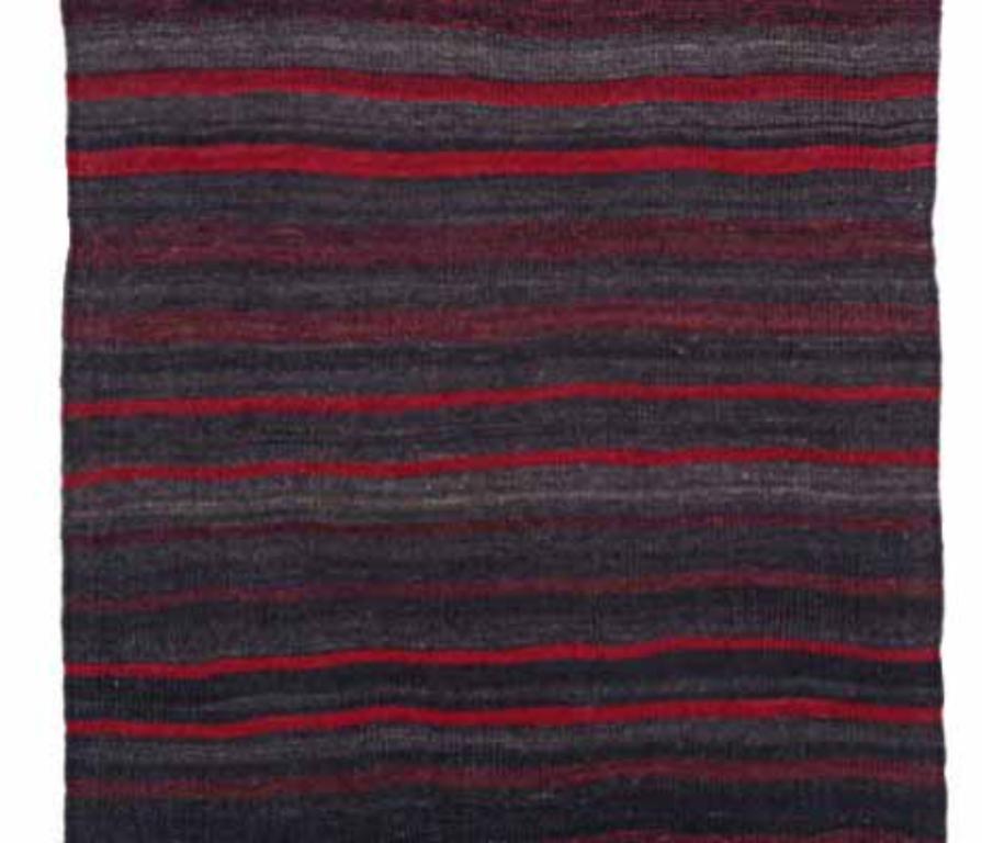 Persische Kelim-Teppiche um 1910 - Wolle Grau Rot Design - 91544 (Asiatisch) im Angebot