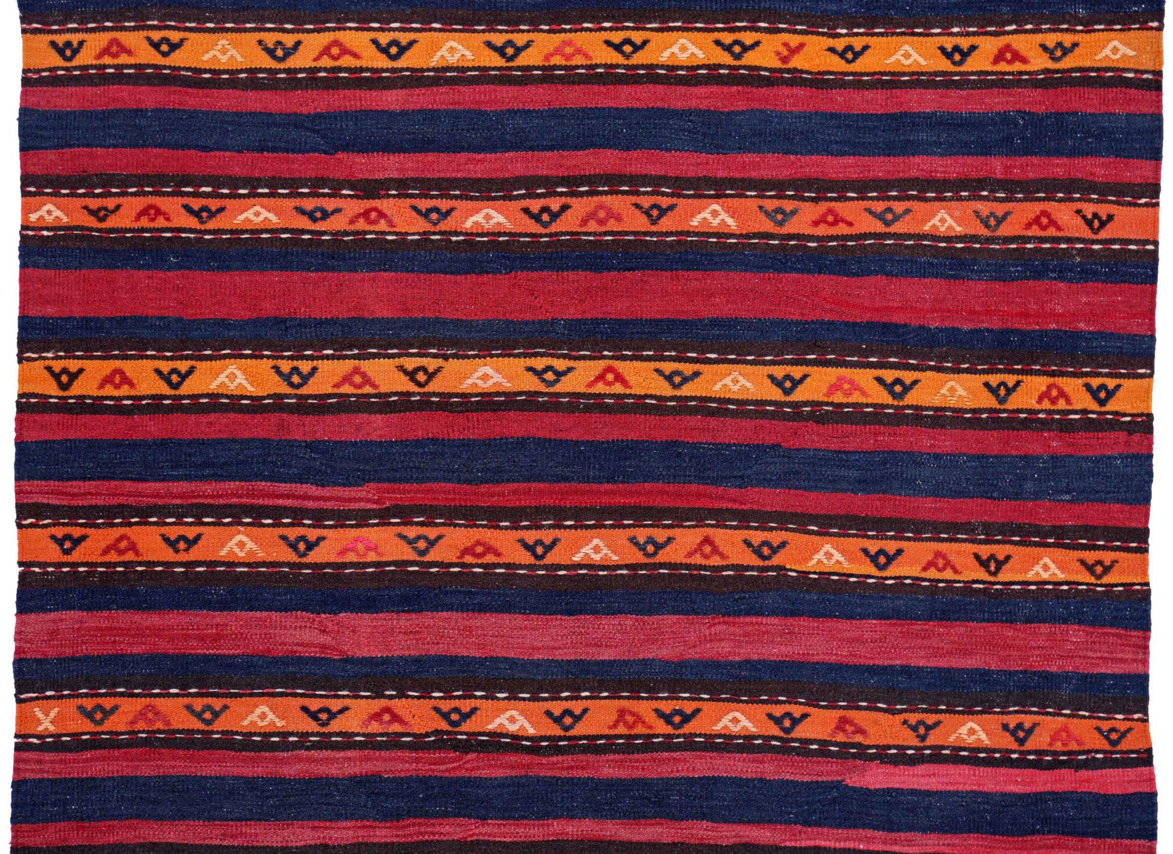 Asiatico Tappeti persiani Kilim Circa 1910 - Lana Blu Navy Arancione Rosa - 91472 in vendita