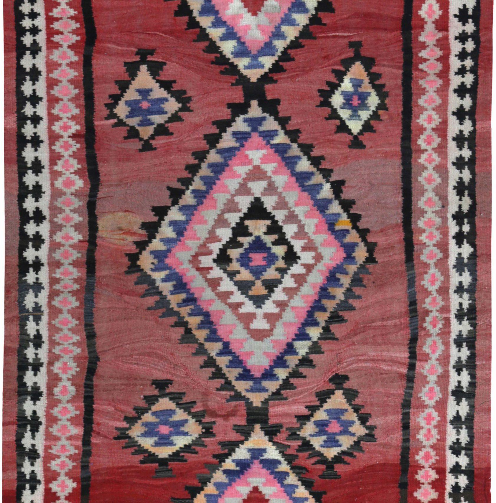 Asiatique Tapis persans Kilim vers 1990 - Design en laine bleu ivoire rose - 89487 en vente