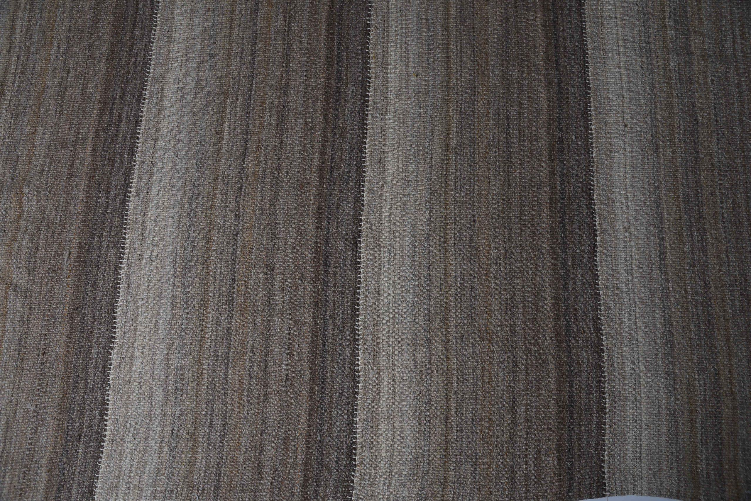 Persische Kilim Teppiche CIRCA 1990 - Wolle Braun Elfenbein Design - 88992 (20. Jahrhundert) im Angebot