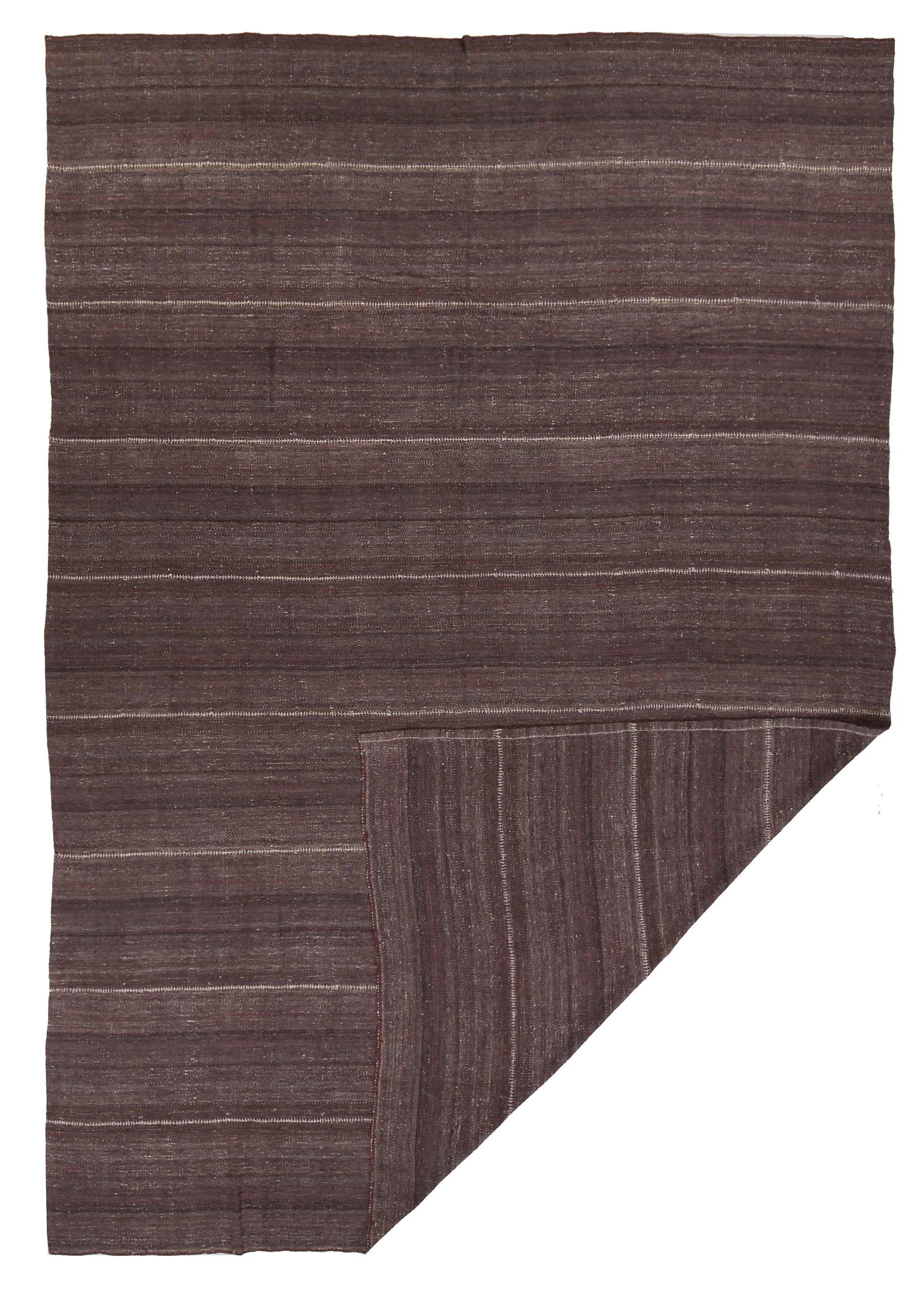 Asian Persian Kilim Area Rugs Circa 1990 - Wool Brown Ivory Design - 88996 For Sale