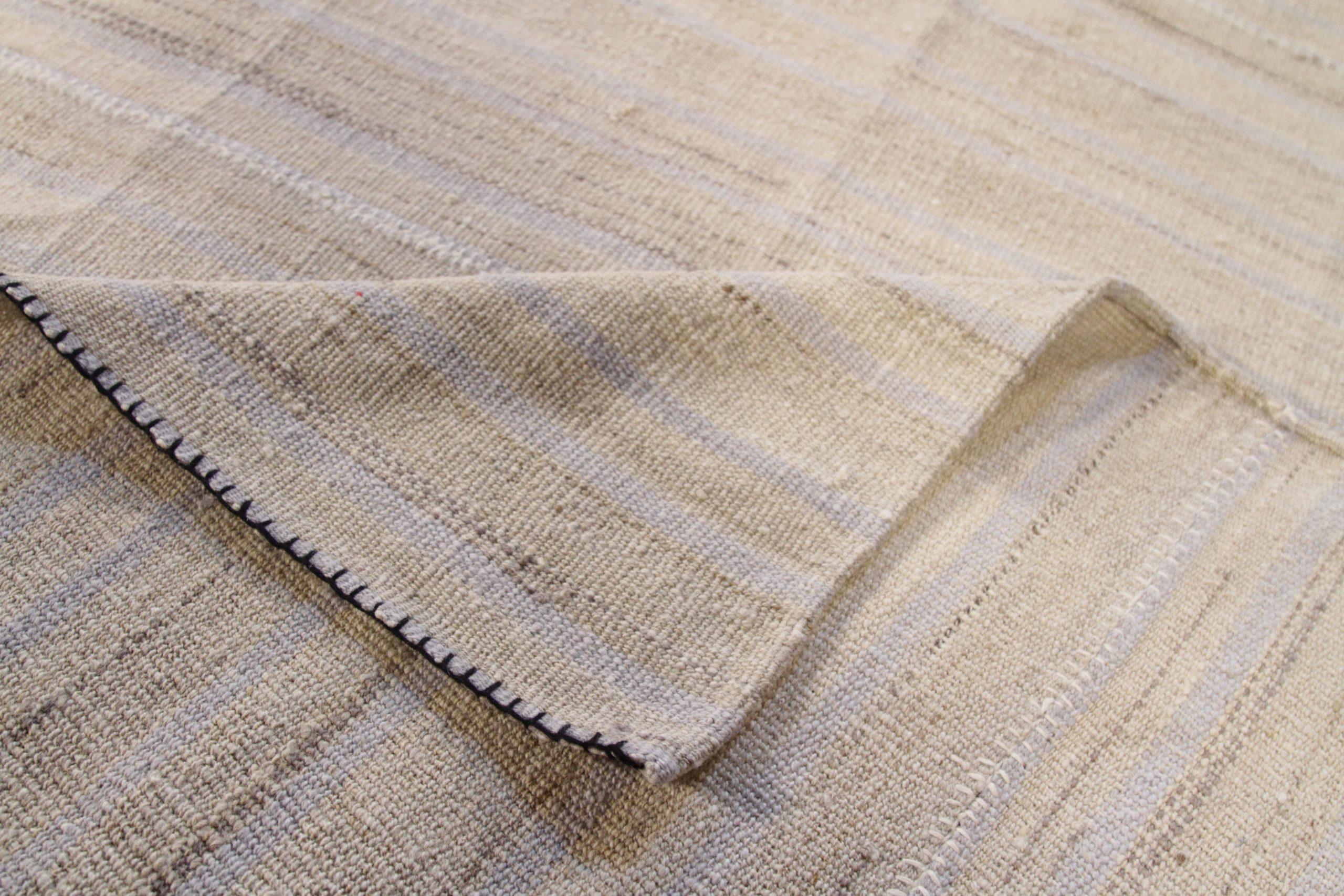 Persische Kelim-Teppiche Circa 1990 - Wolle Elfenbein Design - 88228 im Zustand „Hervorragend“ im Angebot in Dallas, TX