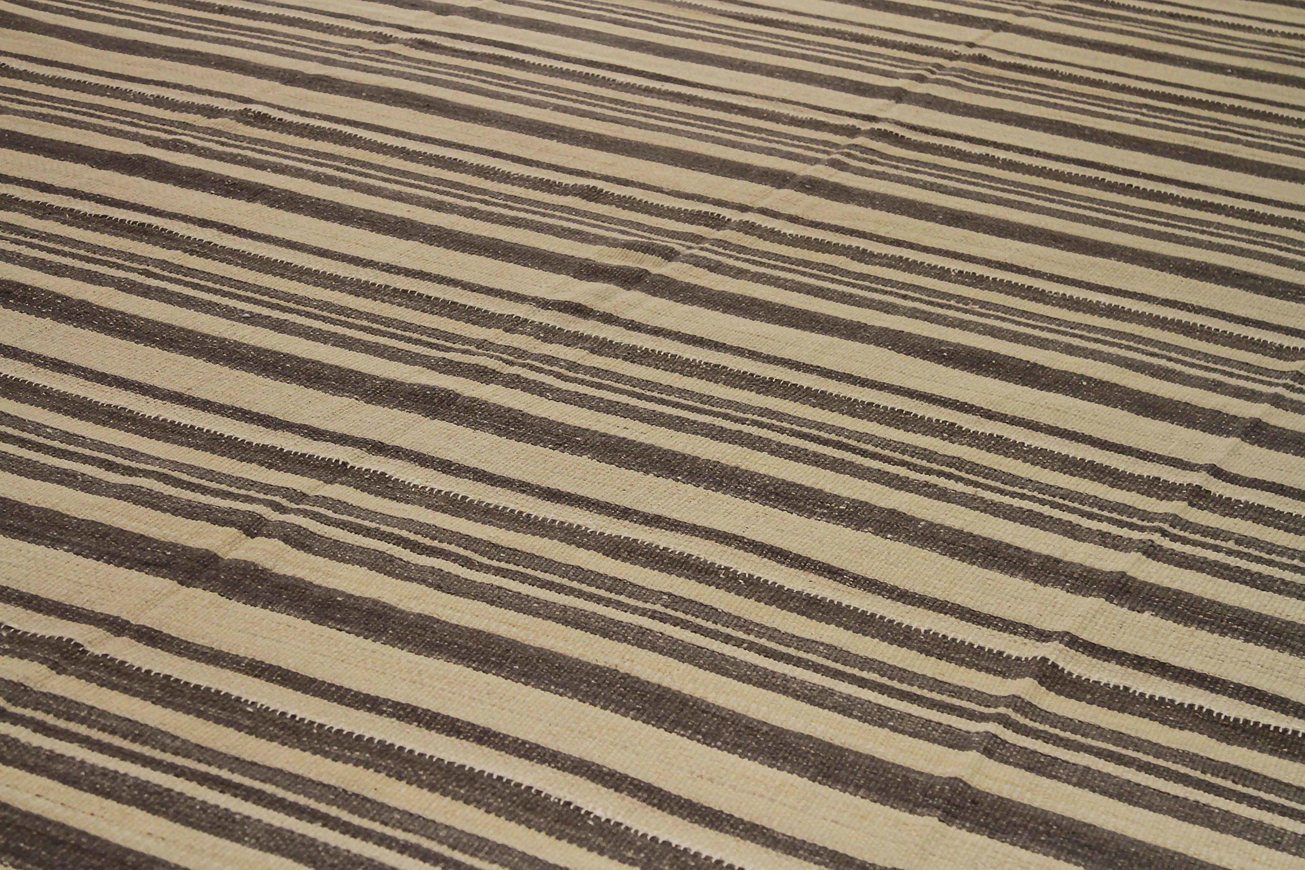 Persische Kilim Teppiche - Wolle Braun Elfenbein Design - 88199 (Irakisch) im Angebot