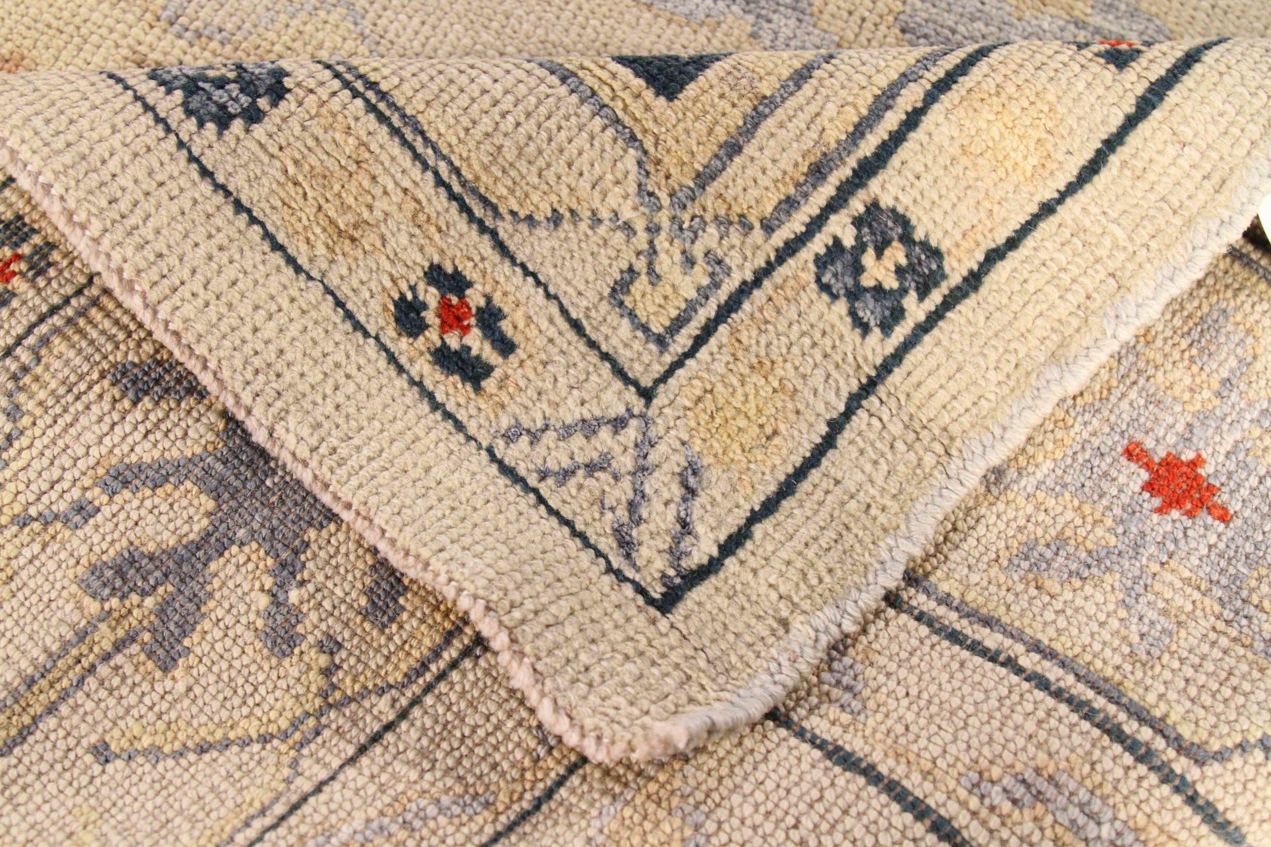 Kilim persan vers 1990 - 70110 Excellent état - En vente à Dallas, TX
