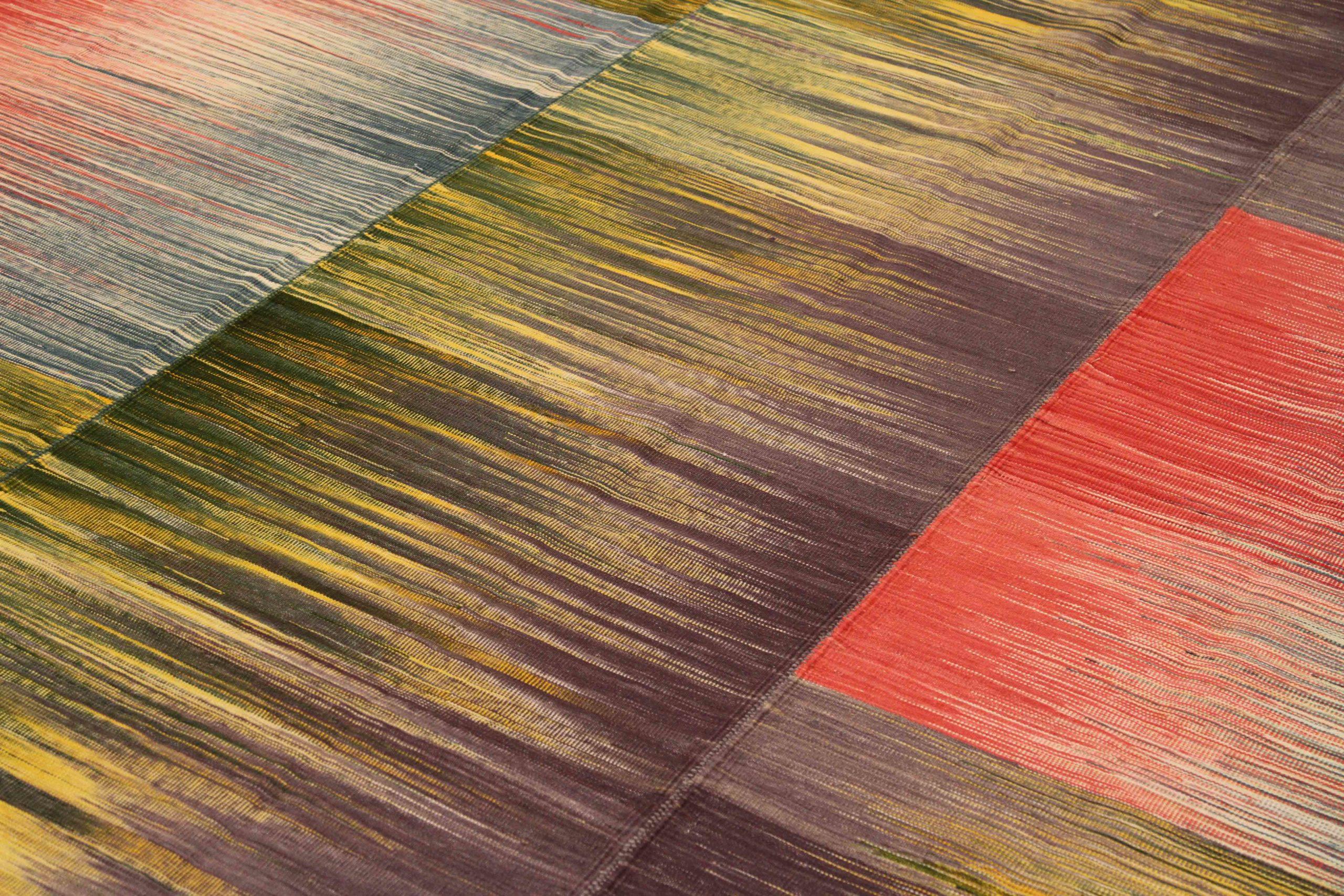 Asiatique Kilim persan vers 1990 - 70151 en vente