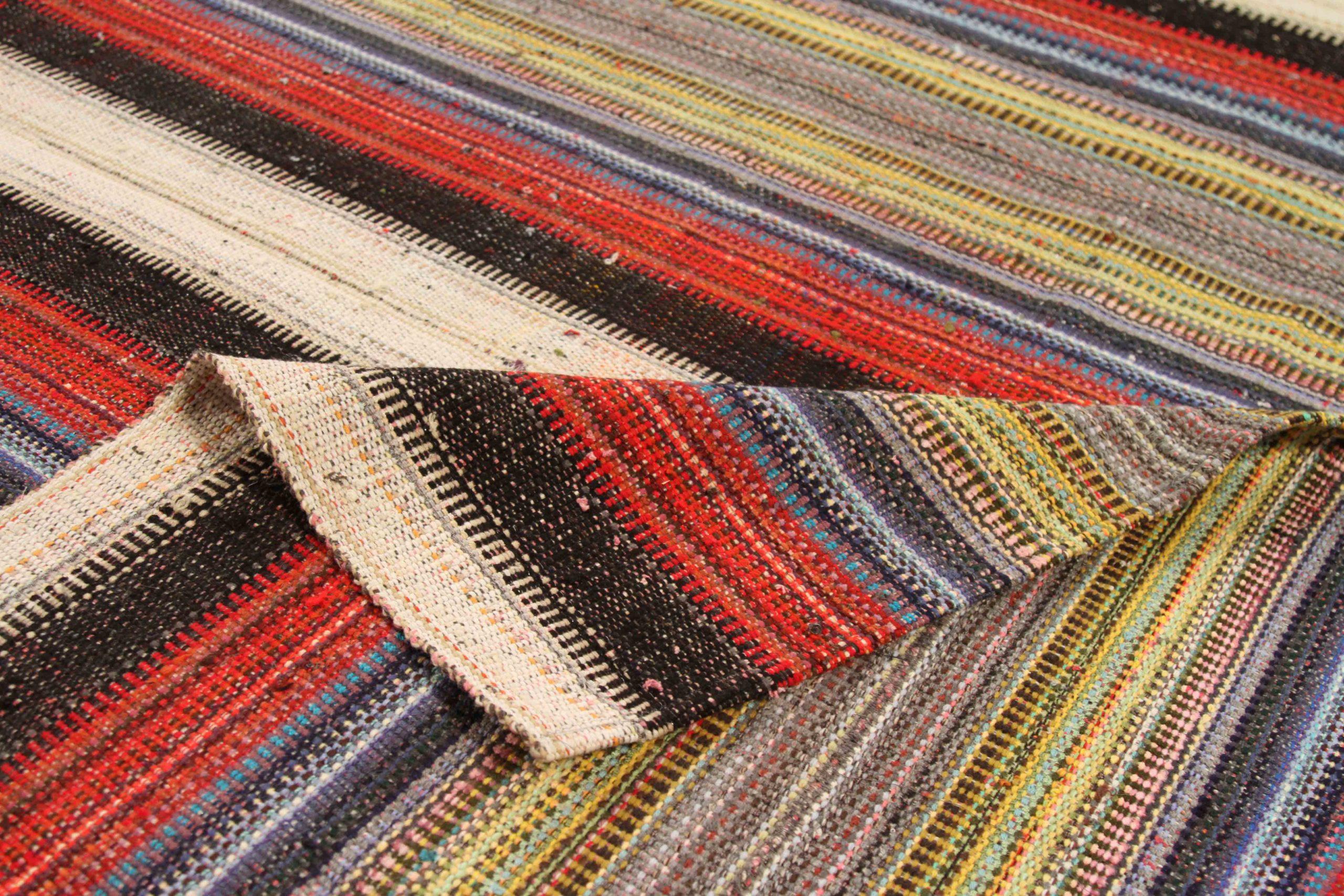Kilim persa Circa 1990 - 70370 en Excelente estado para la venta en Dallas, TX