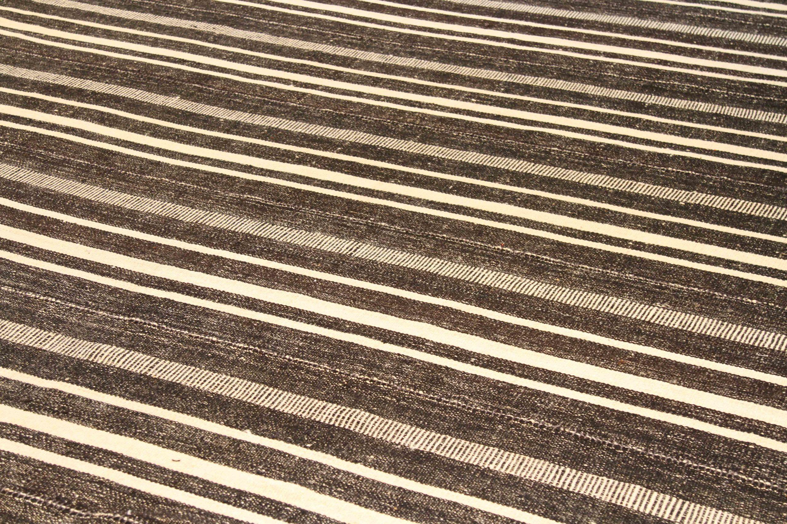 Persischer Kelim - 70119 (Asiatisch) im Angebot