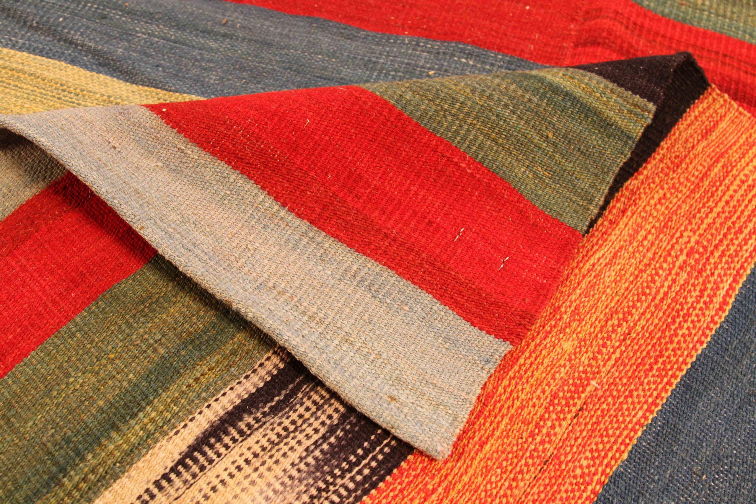 Persian Kilim - 70271 In Excellent Condition For Sale In Dallas, TX