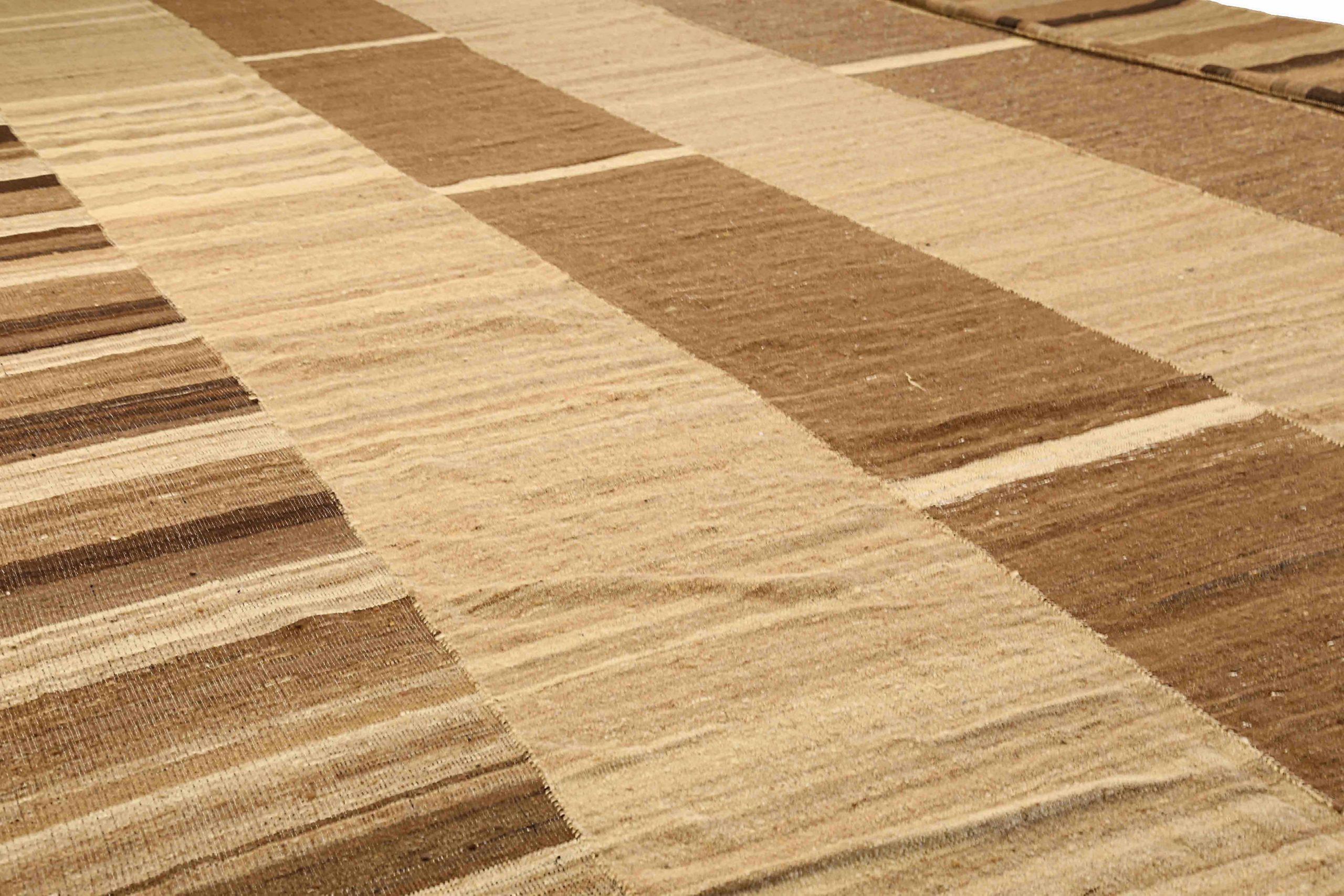 Persische Kilim Over Size Teppich CIRCA 1910 - Wolle Brown Elfenbein Taupe 73170 (Asiatisch) im Angebot