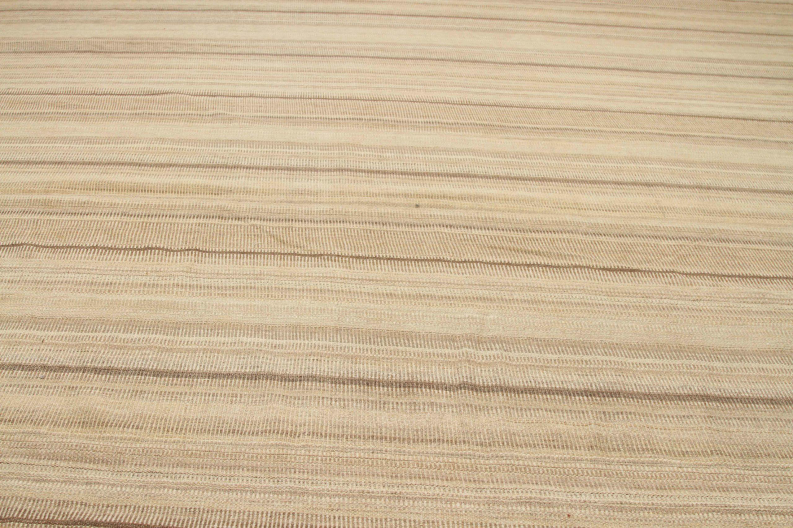 Persischer Kilim Over Size Teppich - Wolle Braun Elfenbein Design - 88679 im Zustand „Hervorragend“ im Angebot in Dallas, TX
