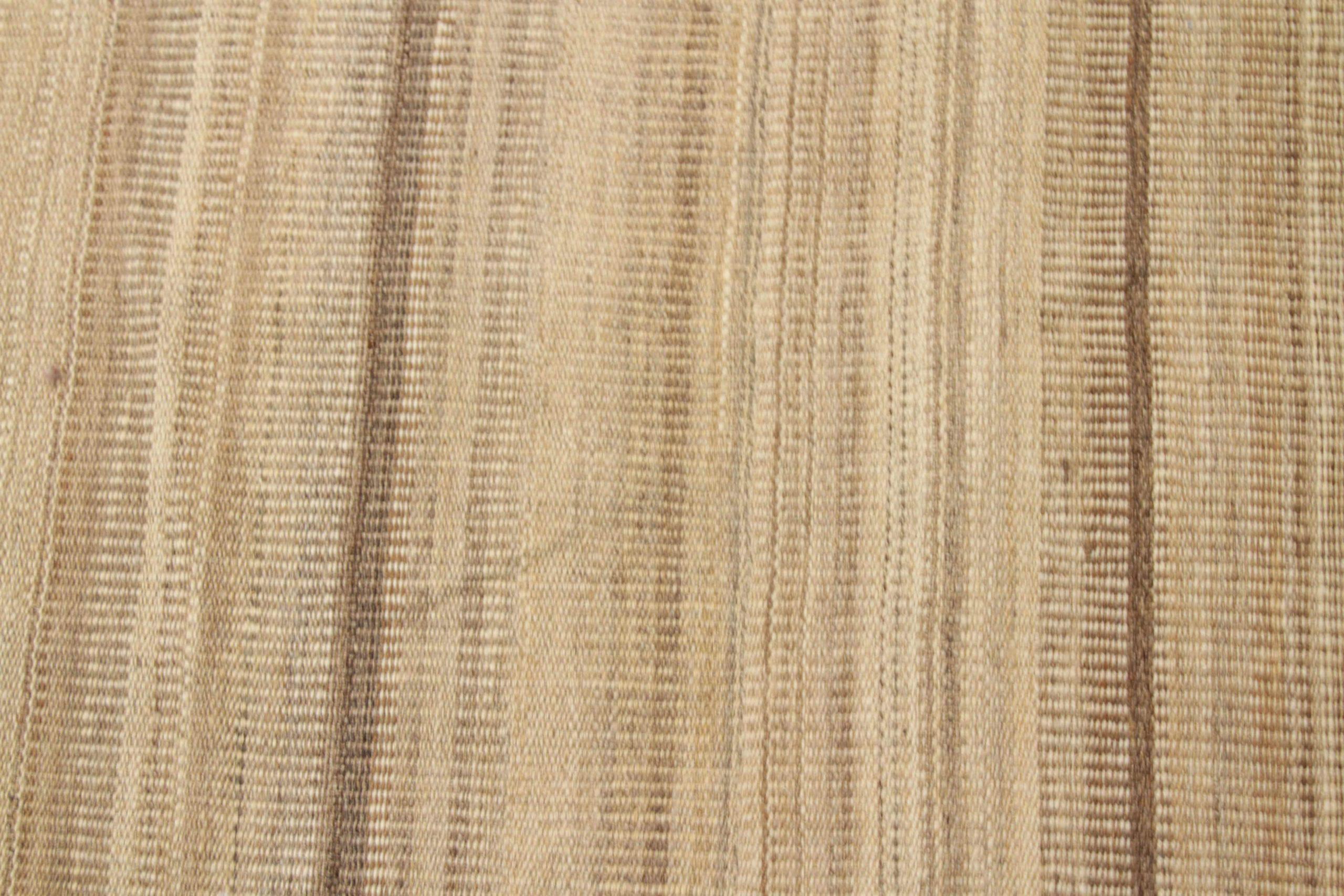 Persischer Kilim Over Size Teppich - Wolle Braun Elfenbein Design - 88679 (20. Jahrhundert) im Angebot
