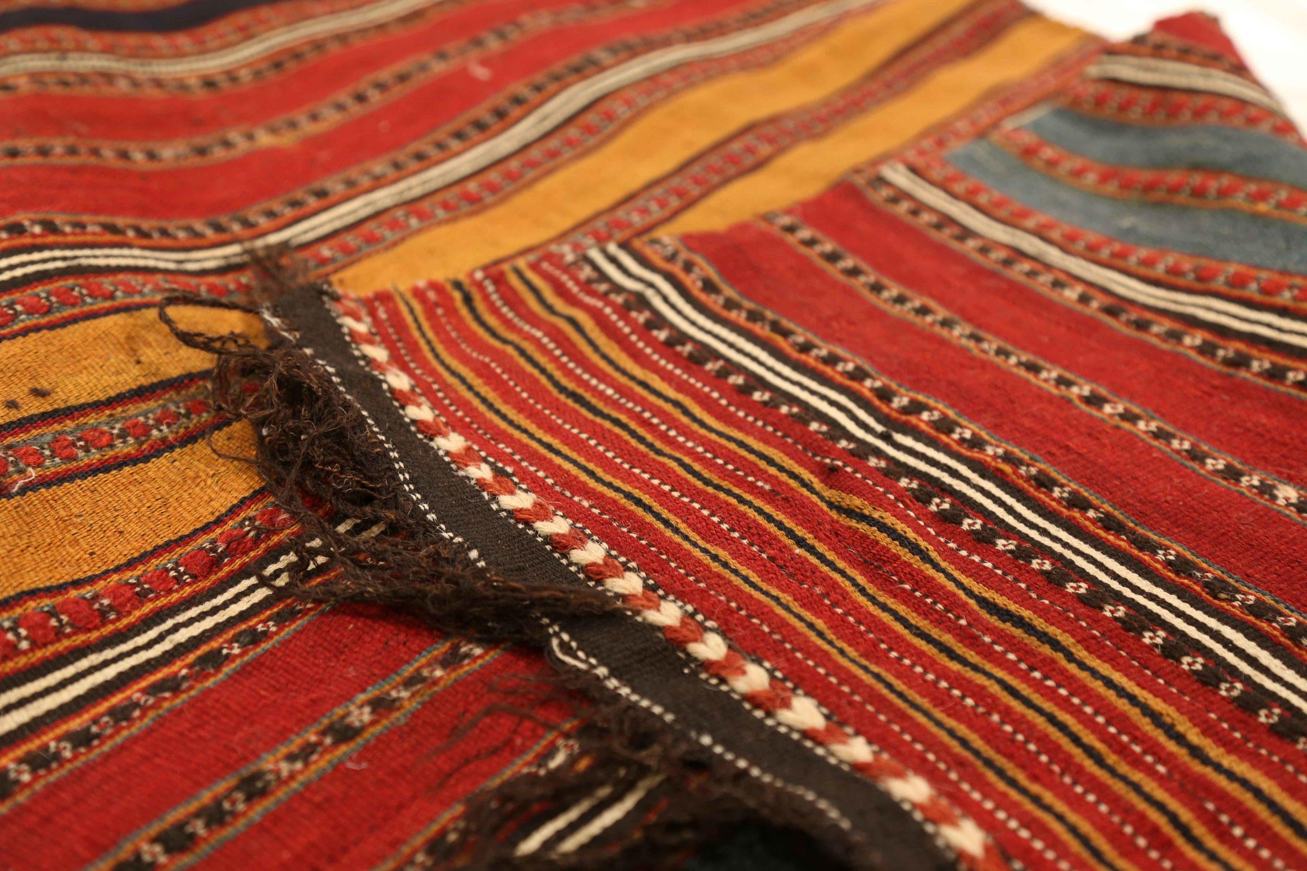 Persian Kilim Runner Rug - 65118 In Excellent Condition For Sale In Dallas, TX