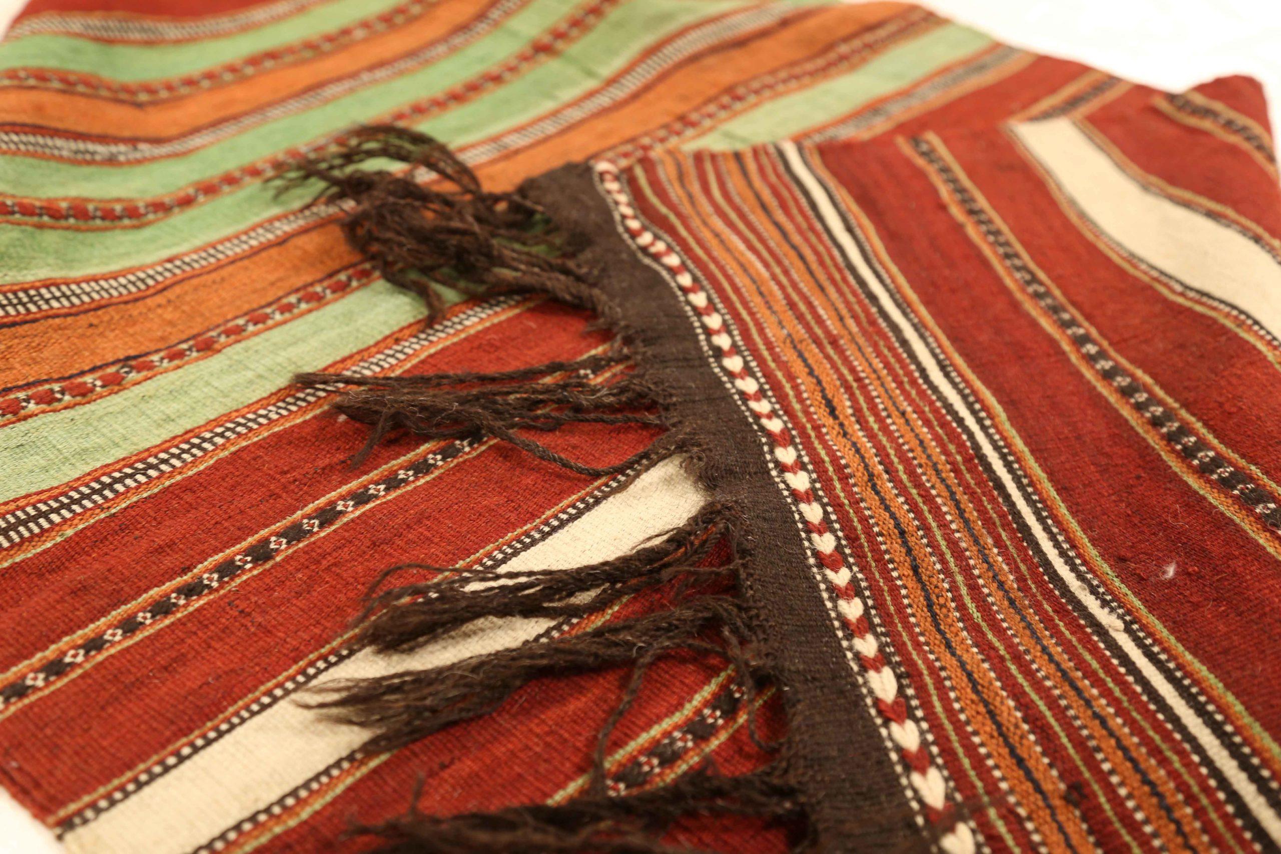 Persian Kilim Runner Rug - 65131 In Excellent Condition For Sale In Dallas, TX