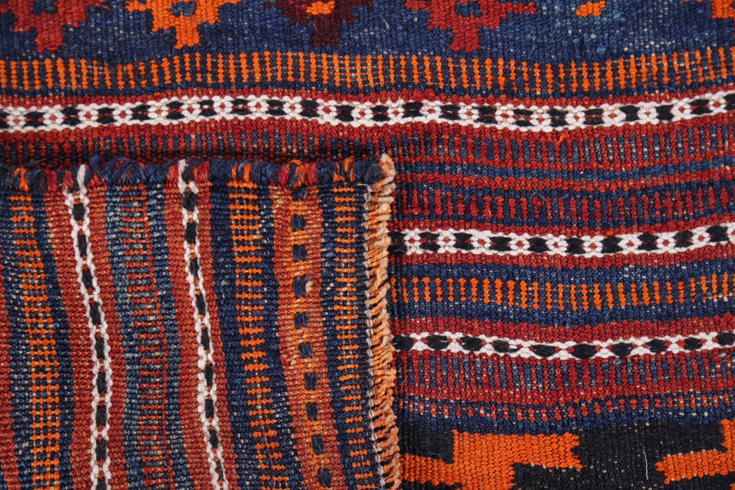 Persischer Kelim-Läufer Circa 1910 - Wolle Elfenbein Orange Rot Design - 91533 (20. Jahrhundert) im Angebot
