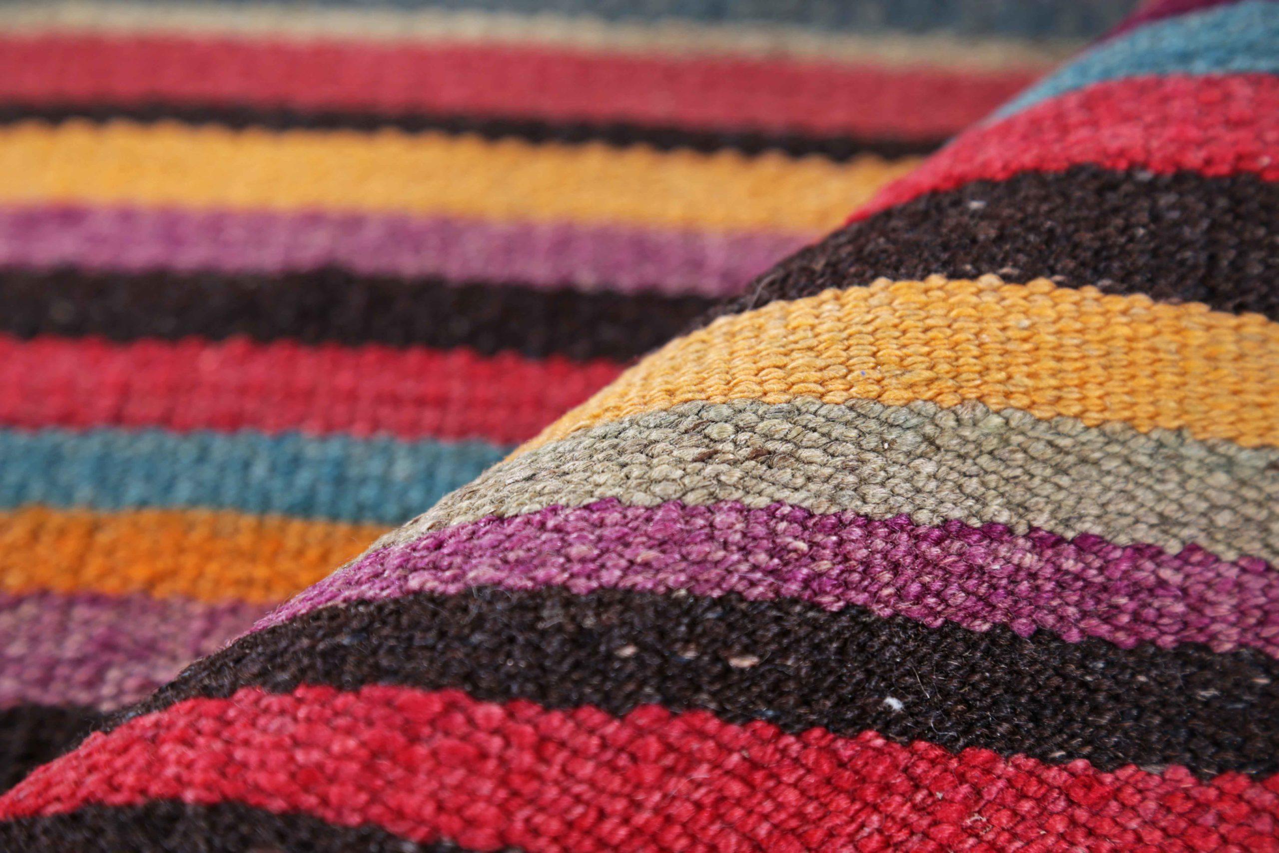 20th Century Persian Kilim Small Rug - Wool Blue Orange Purpel Red Yellow - 91503 For Sale