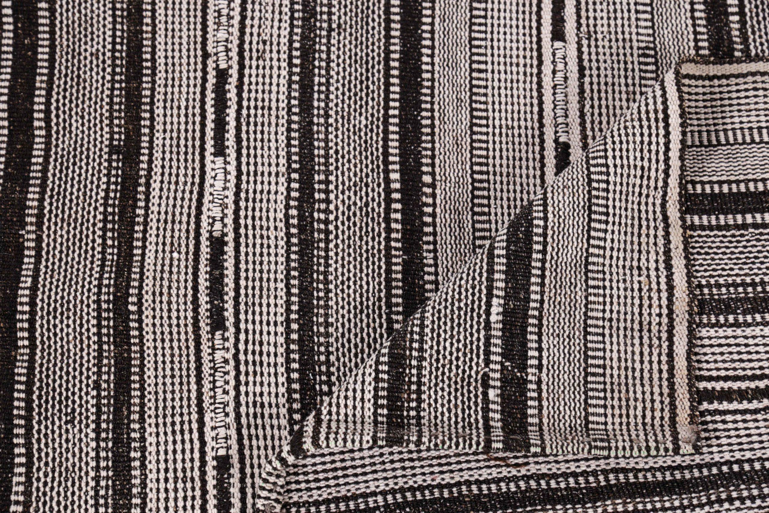 Persischer Kelim-Teppich Circa 1910 - Wolle Schwarz Elfenbein Design - 91547 (20. Jahrhundert) im Angebot