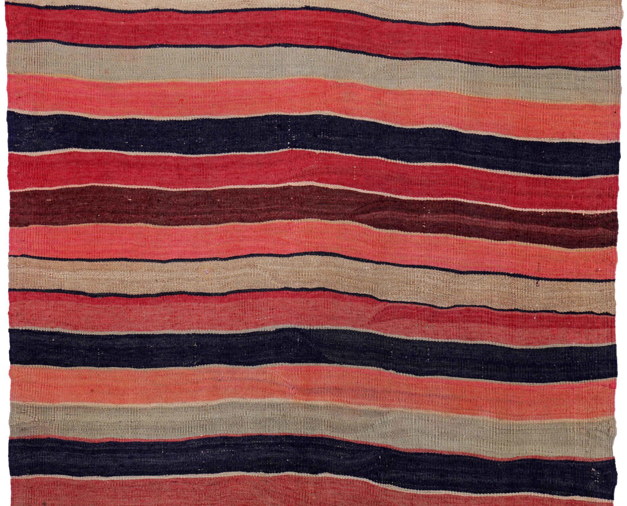 Persischer Kelim-Teppich Circa 1910 - Wolle Schwarz Elfenbein Rosa Rot Design - 91445 (Asiatisch) im Angebot