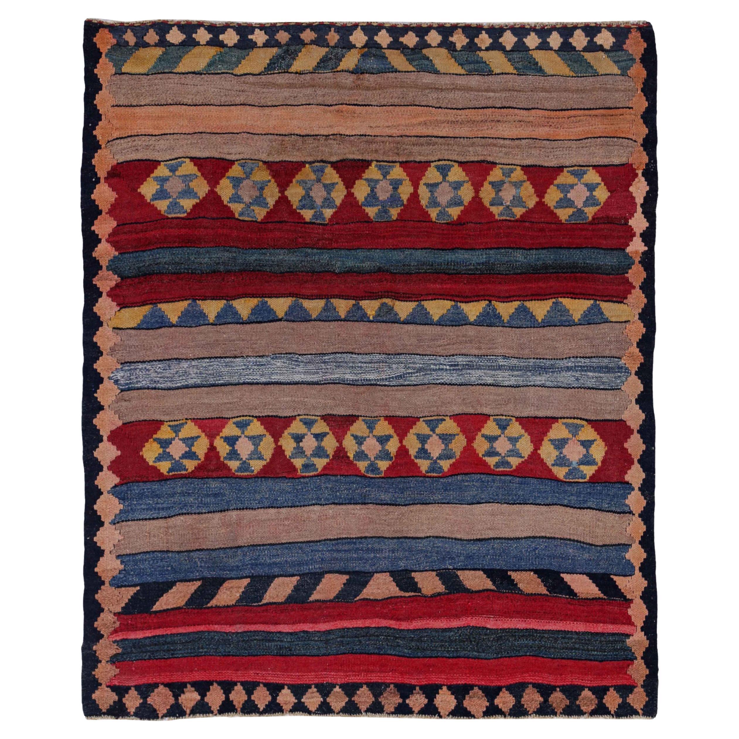 Persischer Kilim Small Rug CIRCA 1910 - Wolle Blau Elfenbein Rot Gelb Design - 91467