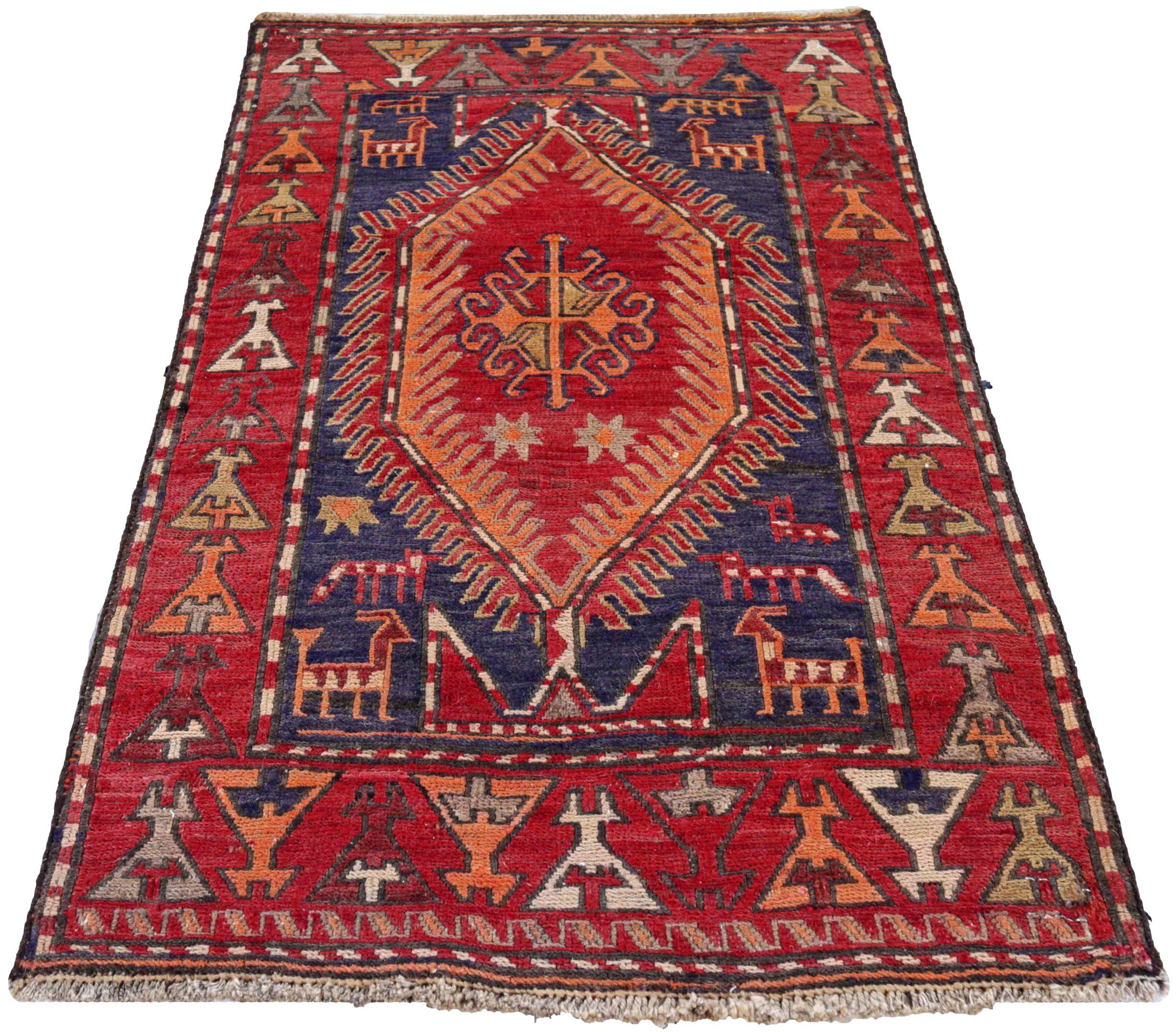 Entdecken Sie die Eleganz eines persischen Kilims mit einem kleinen Teppich von CIRCA 1910. Dieses exklusive Design aus Wolle und BlauOrangeRot ist perfekt, um Ihren Raum zu verschönern.