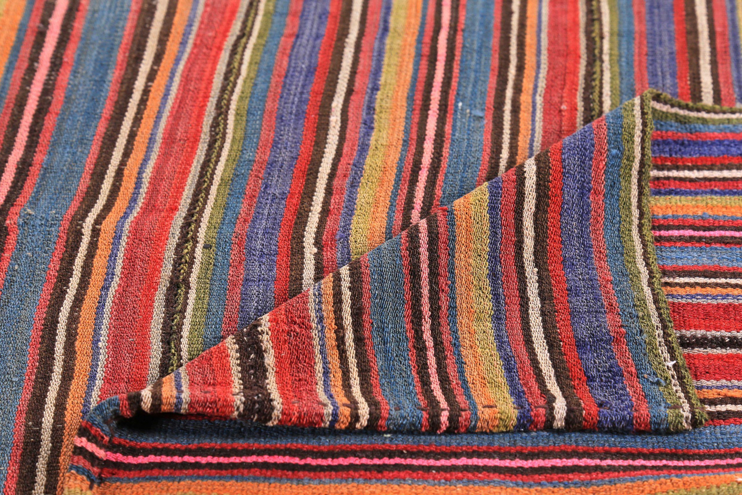 Persischer Kilim Small Rug CIRCA 1910 - Wolle Blau Rot Gelb Design - 89476 (20. Jahrhundert) im Angebot