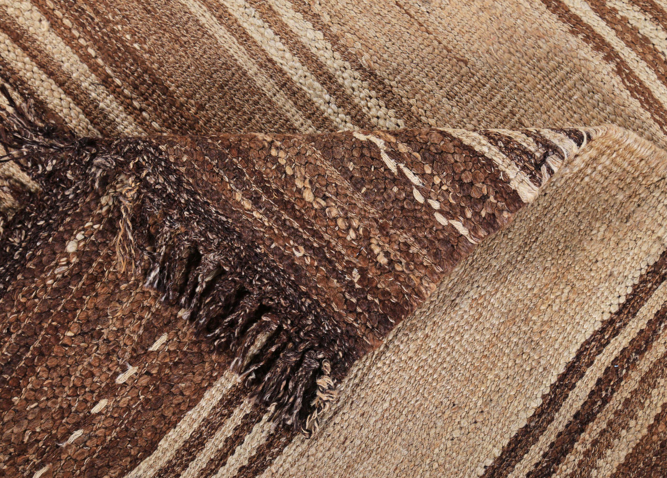 20th Century Persian Kilim Small Rug Circa 1910 - Wool Brown Ivory Design - 89389 For Sale