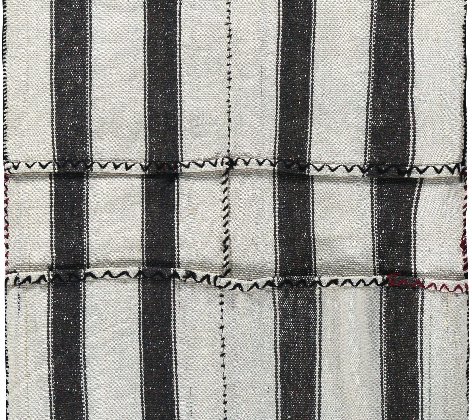 Persischer Kilim Kleiner Teppich CIRCA 1910 - Wolle Braun Elfenbein Design - 89527 (20. Jahrhundert) im Angebot