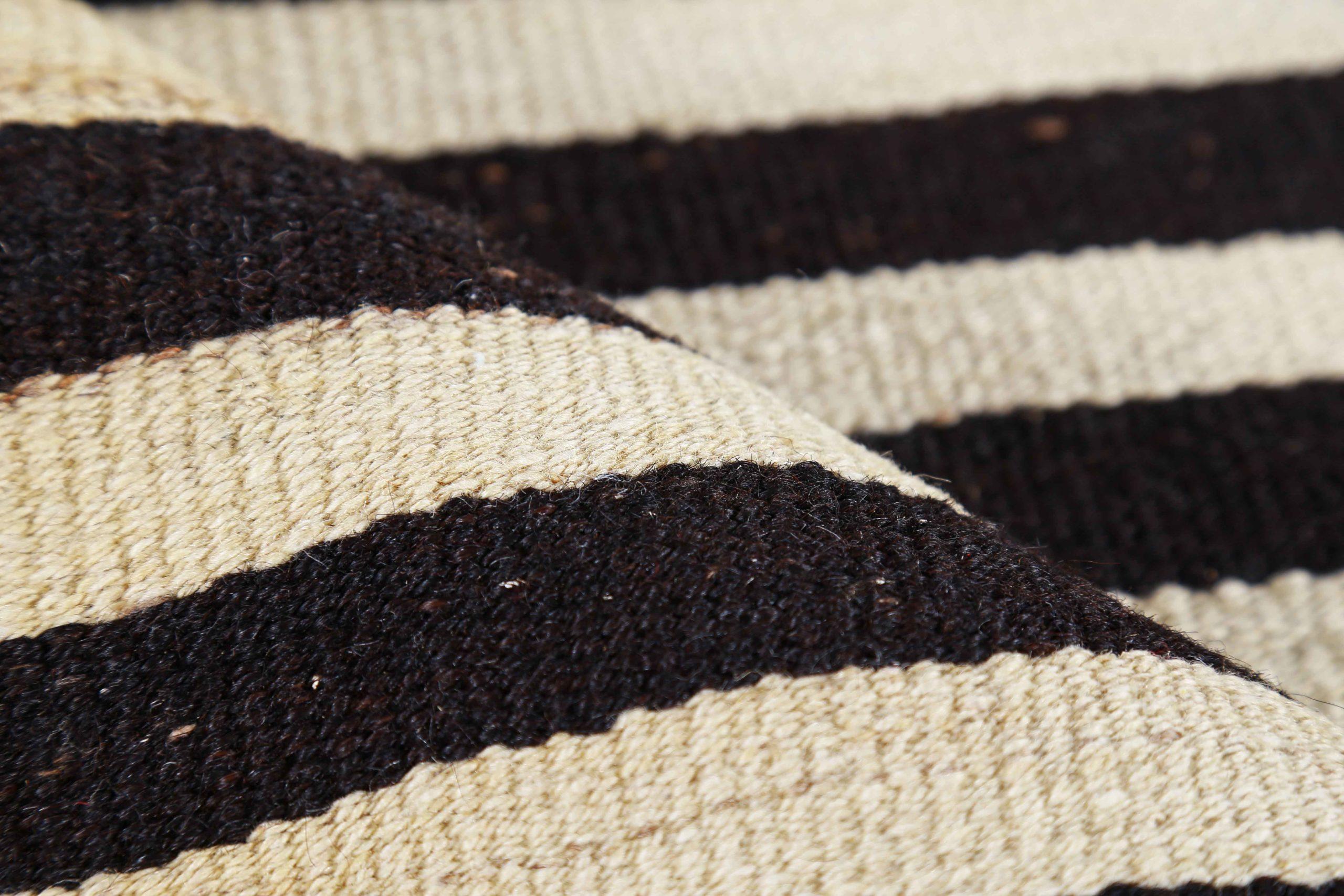 Alfombra Persa Kilim Pequeña Circa 1910 - Lana Marrón Diseño Marfil - 91444 en Excelente estado para la venta en Dallas, TX