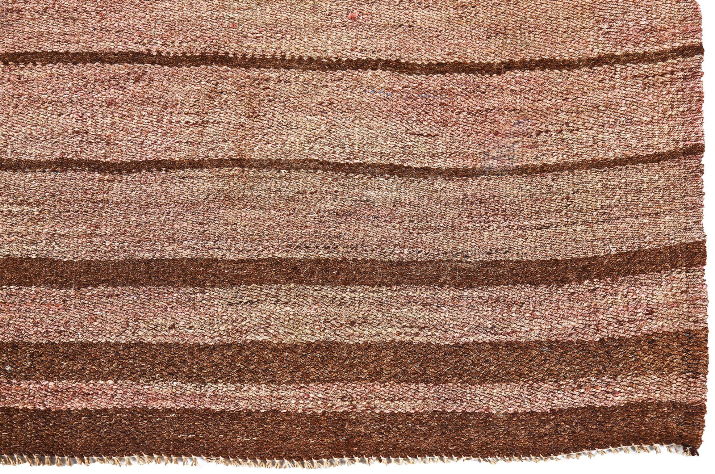 Persischer Kilim Kleiner Teppich CIRCA 1910 - Wolle Braun Elfenbein Rosa Design - 91234 im Zustand „Hervorragend“ im Angebot in Dallas, TX