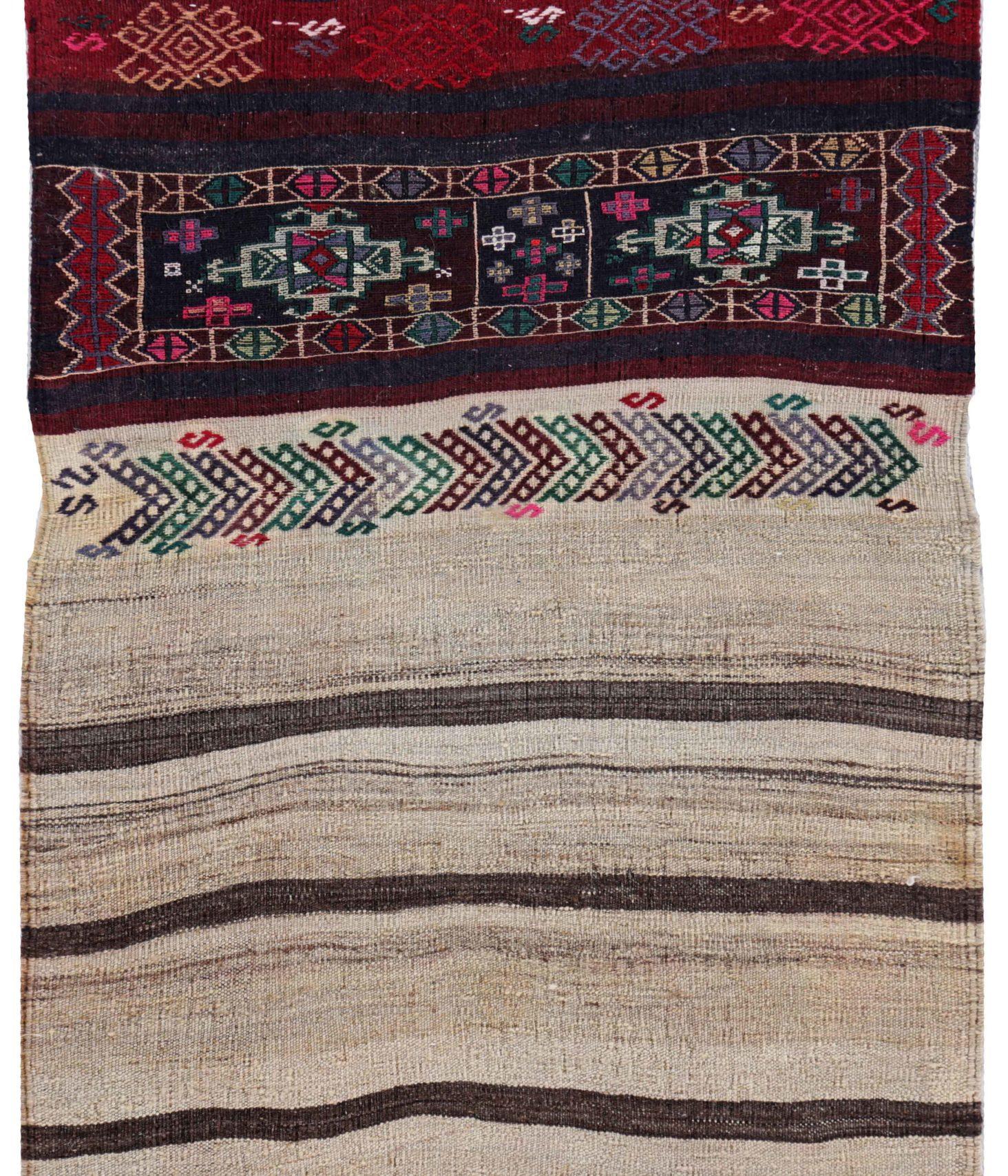 Persischer Kilim Kleiner Teppich CIRCA 1910 - Wolle Braun Elfenbein Rosa Purpel Rot - 91456 (Asiatisch) im Angebot