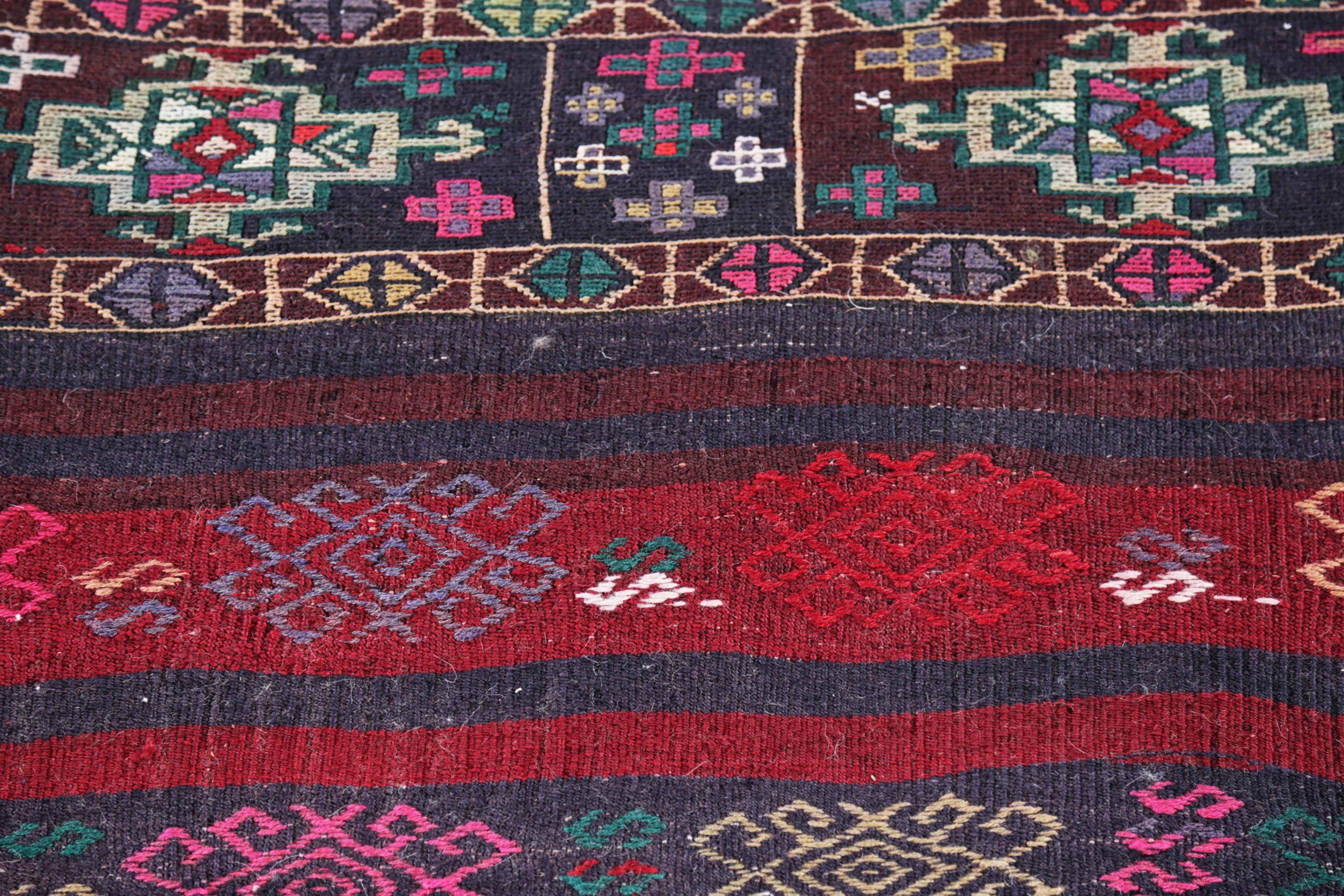Persischer Kilim Kleiner Teppich CIRCA 1910 - Wolle Braun Elfenbein Rosa Purpel Rot - 91456 im Zustand „Hervorragend“ im Angebot in Dallas, TX