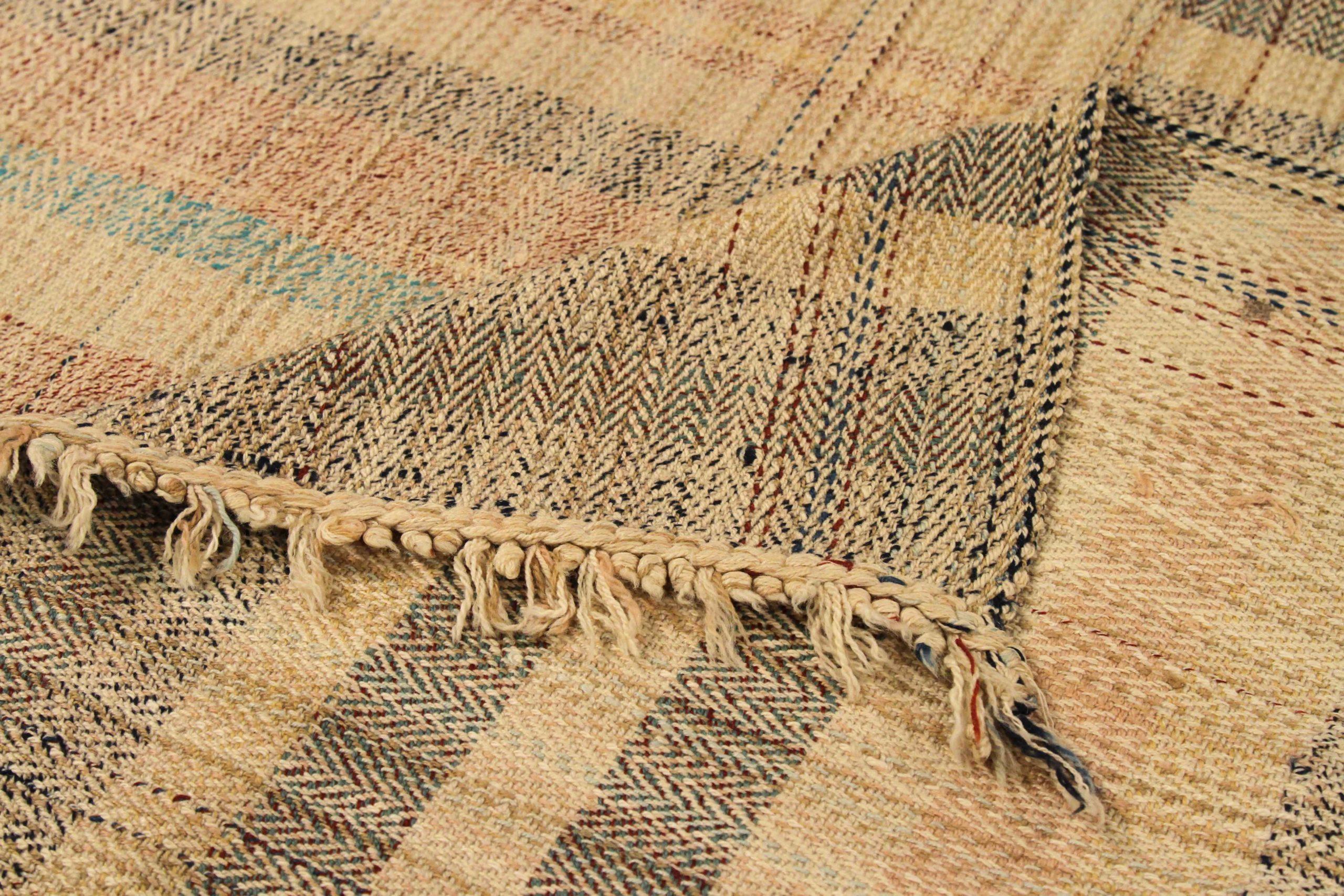 Persischer Kilim Kleiner Teppich CIRCA 1910 - Wolle Braun Elfenbein Rot 74181 im Zustand „Hervorragend“ im Angebot in Dallas, TX