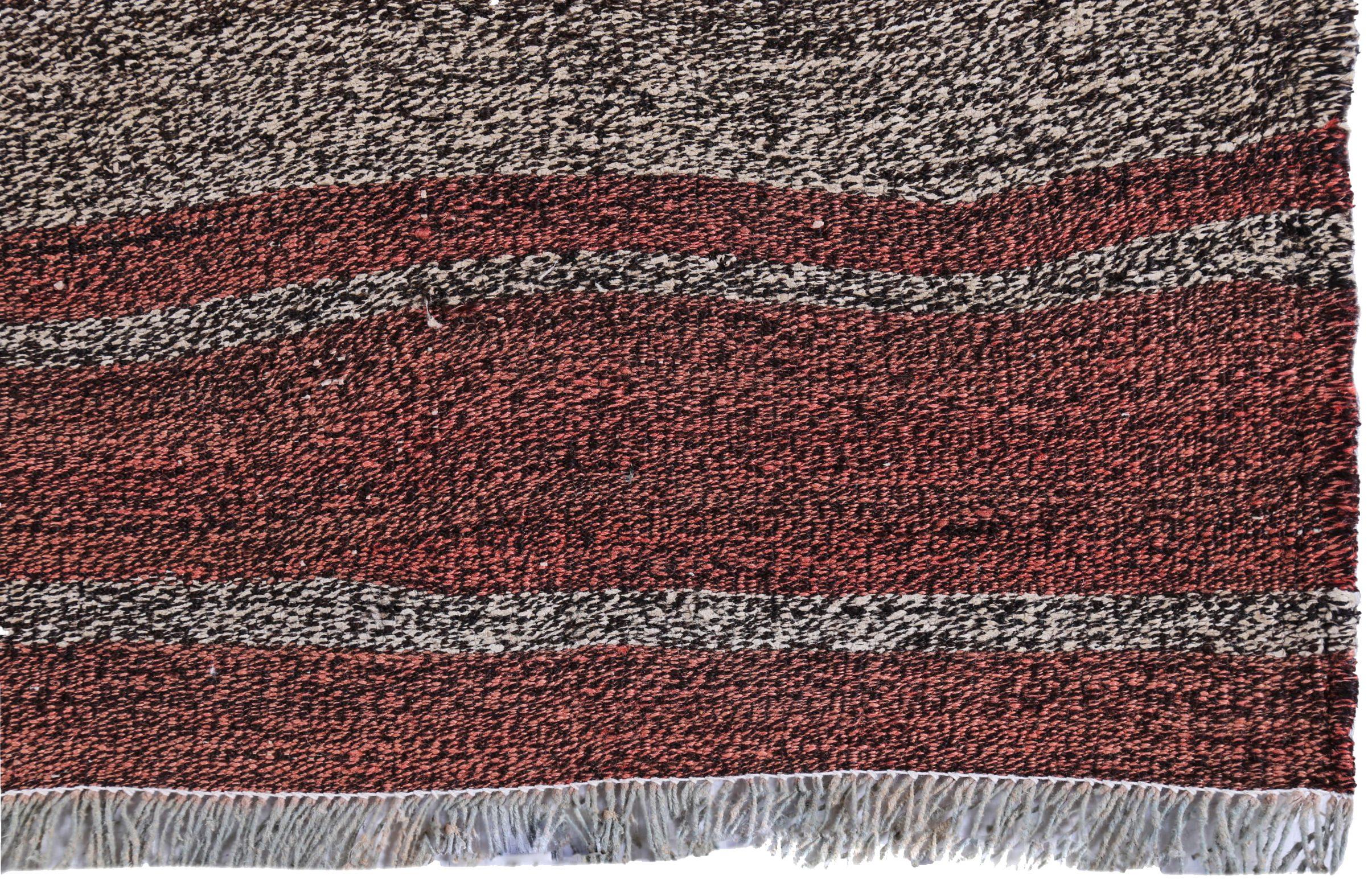 Persischer Kilim Kleiner Teppich CIRCA 1910 - Wolle Braun Elfenbein Rot Design - 89459 im Zustand „Hervorragend“ im Angebot in Dallas, TX