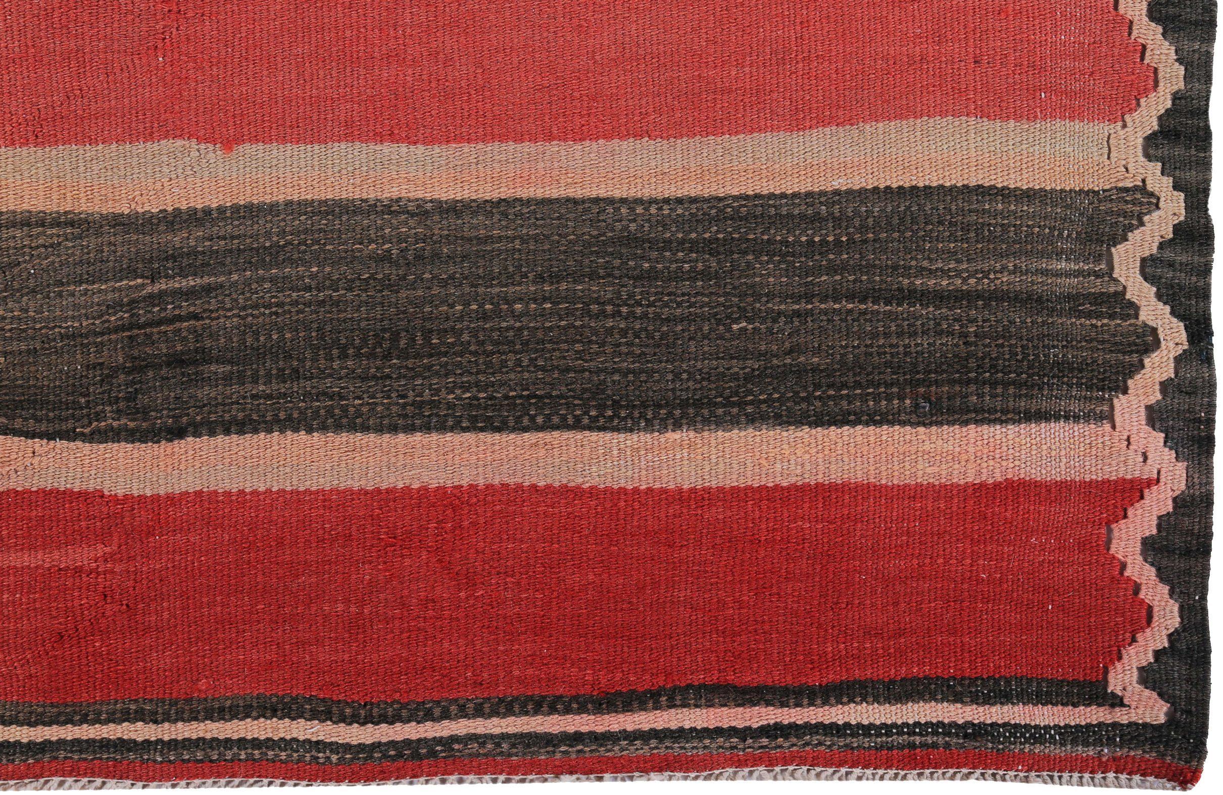 Persischer Kilim Kleiner Teppich CIRCA 1910 - Wolle Braun Elfenbein Rot Design - 89506 im Zustand „Hervorragend“ im Angebot in Dallas, TX