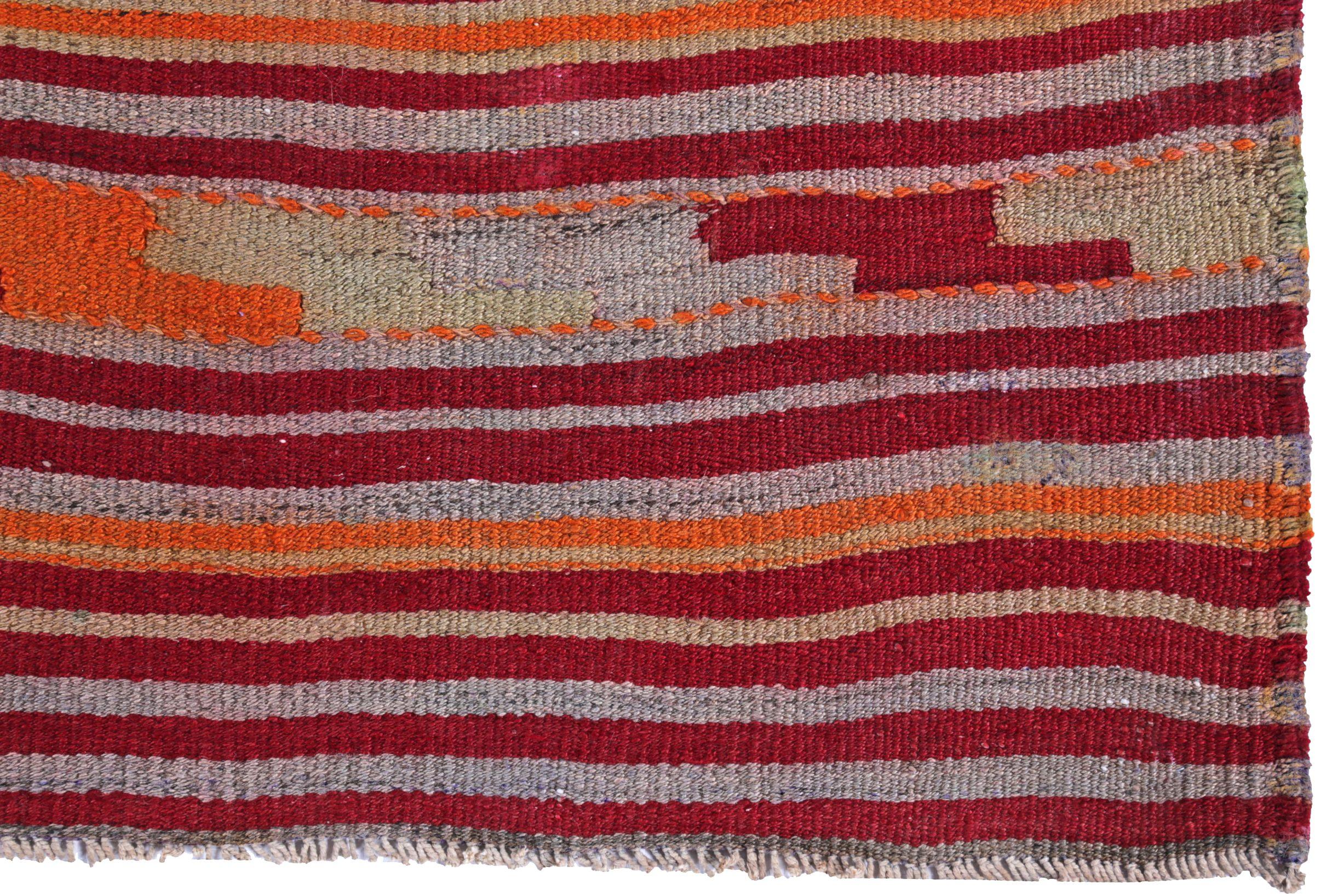Persischer Kelim-Teppich Circa 1910 - Wolle Grün Orange Rot Design - 89433 im Zustand „Hervorragend“ im Angebot in Dallas, TX