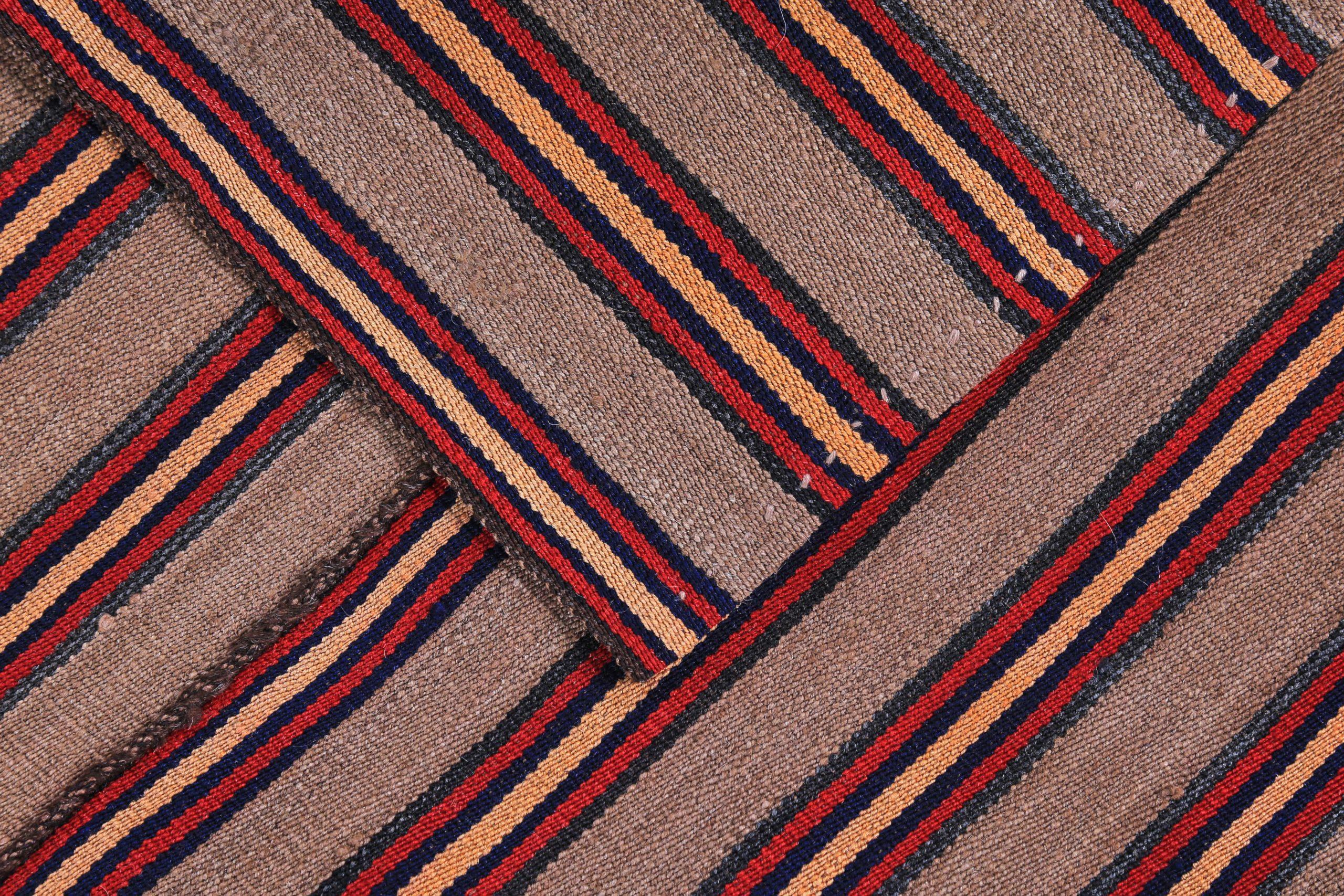 Persischer Kilim Small Rug CIRCA 1910 - Wolle Rosa Rot Gelb Design - 89478 (20. Jahrhundert) im Angebot