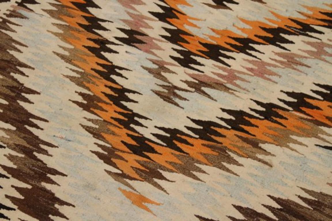 Persischer Kilim Kleiner Teppich - Wolle Schwarz Braun Elfenbein Orange - 92127 im Zustand „Hervorragend“ im Angebot in Dallas, TX