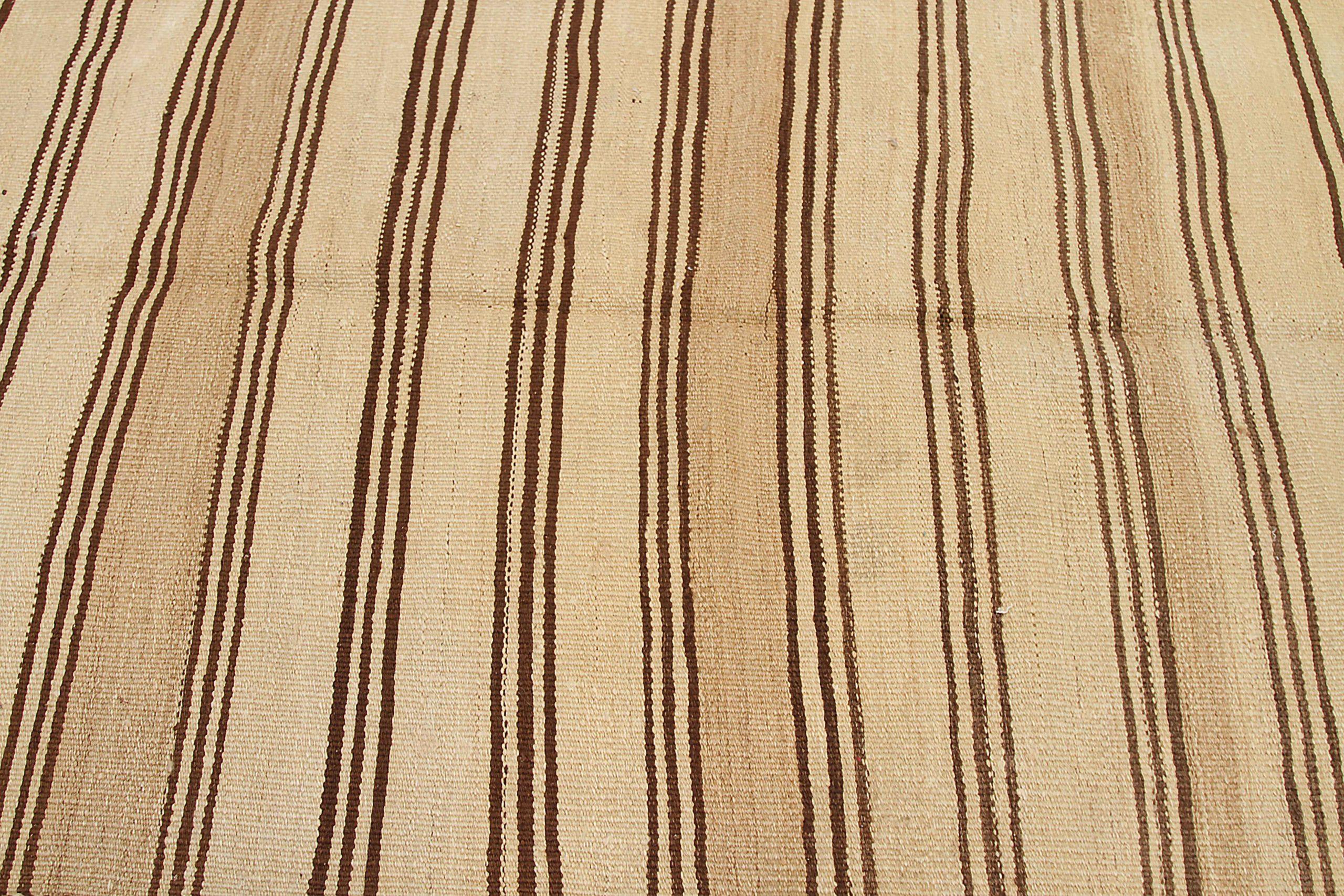 Persischer Kilim Small Teppich - Wolle Braun Elfenbein Design - 88418 im Zustand „Hervorragend“ im Angebot in Dallas, TX