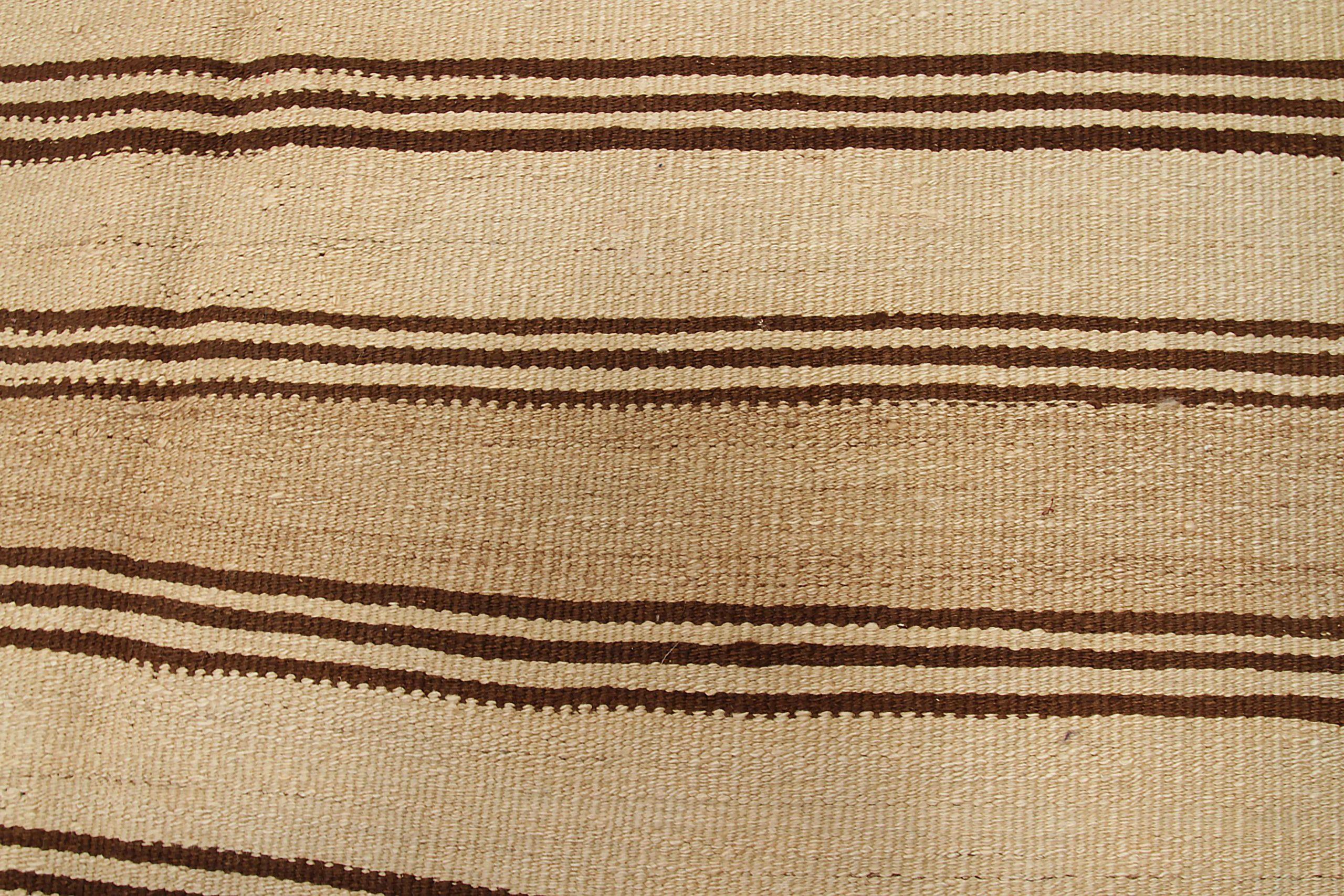 Persischer Kilim Small Teppich - Wolle Braun Elfenbein Design - 88418 (20. Jahrhundert) im Angebot